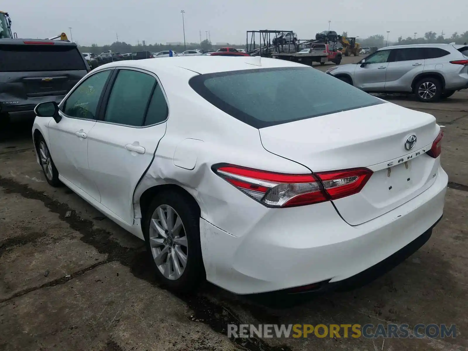 3 Photograph of a damaged car 4T1B11HKXKU801690 TOYOTA CAMRY 2019