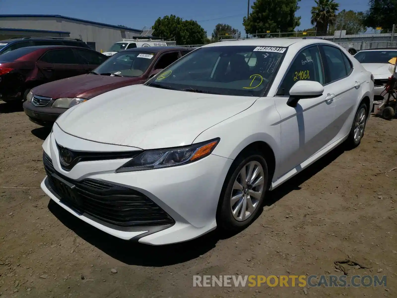 2 Photograph of a damaged car 4T1B11HKXKU801947 TOYOTA CAMRY 2019