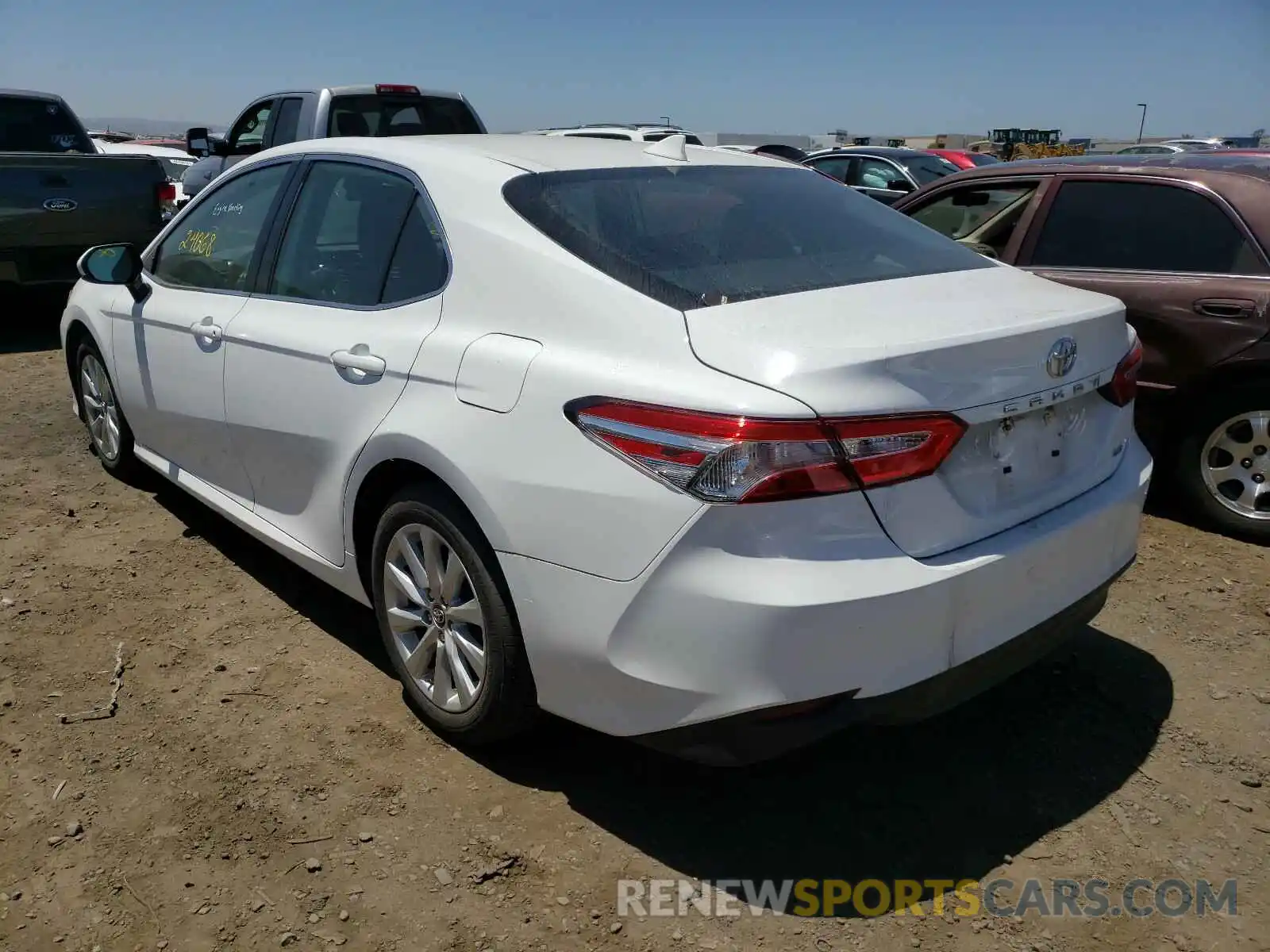 3 Photograph of a damaged car 4T1B11HKXKU801947 TOYOTA CAMRY 2019