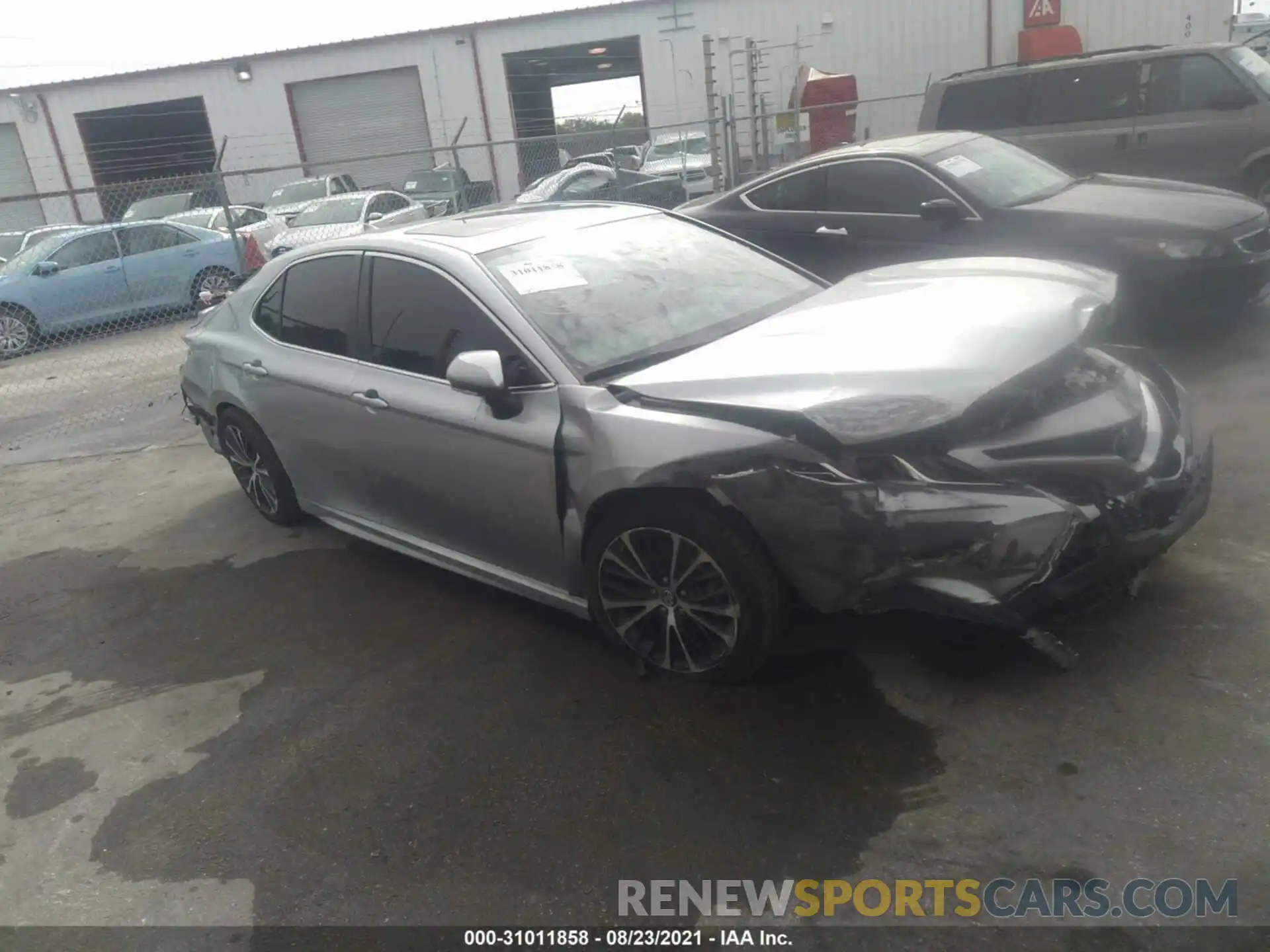 1 Photograph of a damaged car 4T1B11HKXKU803536 TOYOTA CAMRY 2019