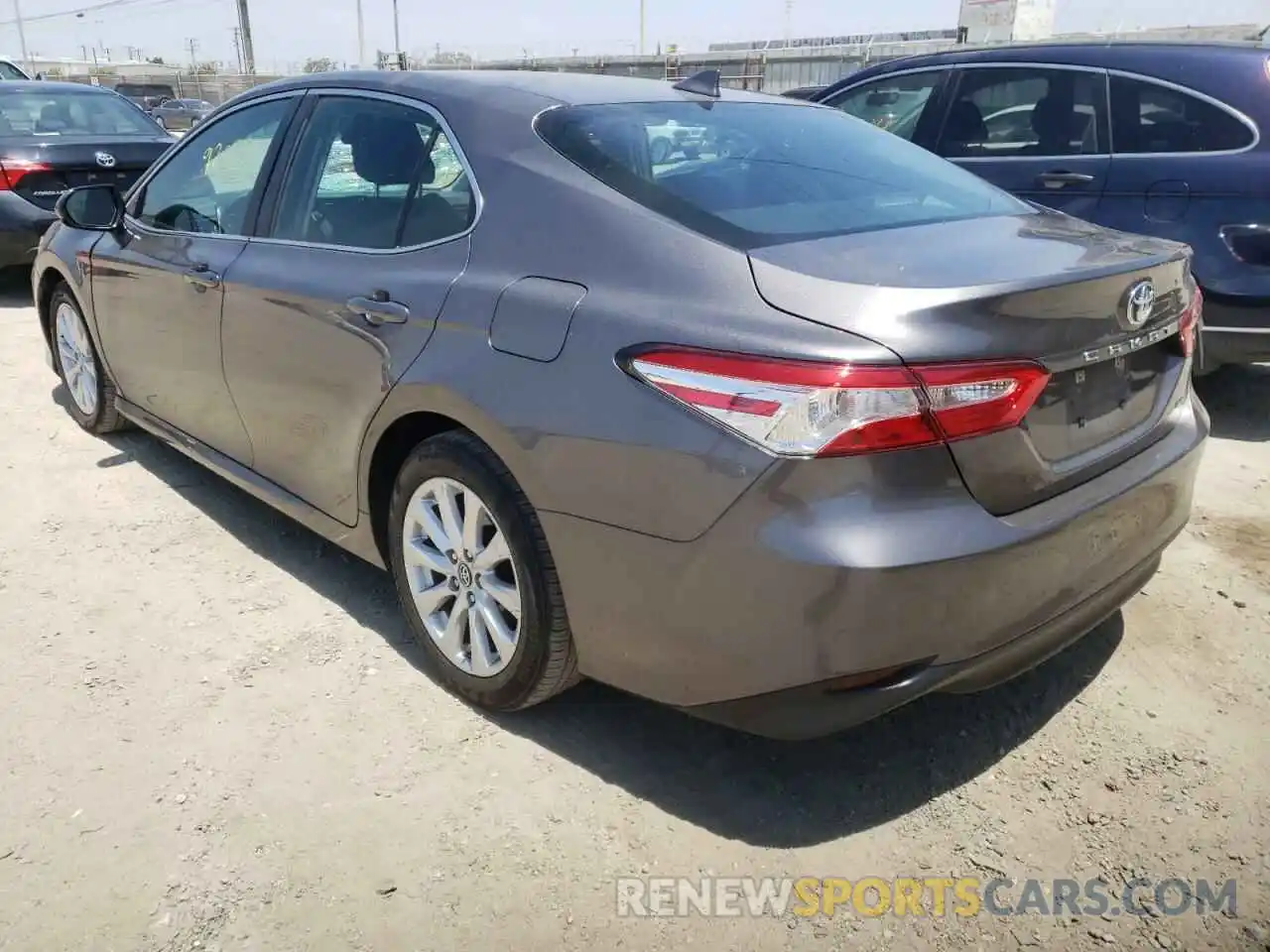 3 Photograph of a damaged car 4T1B11HKXKU804895 TOYOTA CAMRY 2019