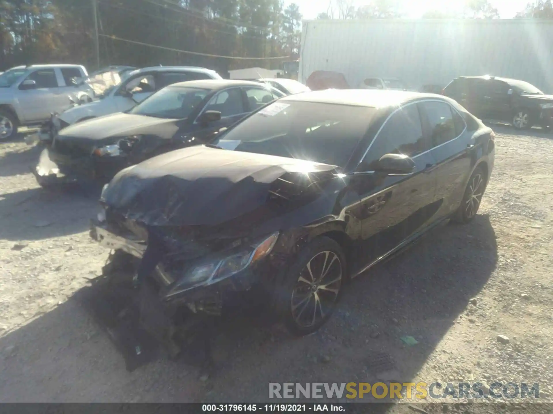 2 Photograph of a damaged car 4T1B11HKXKU805805 TOYOTA CAMRY 2019