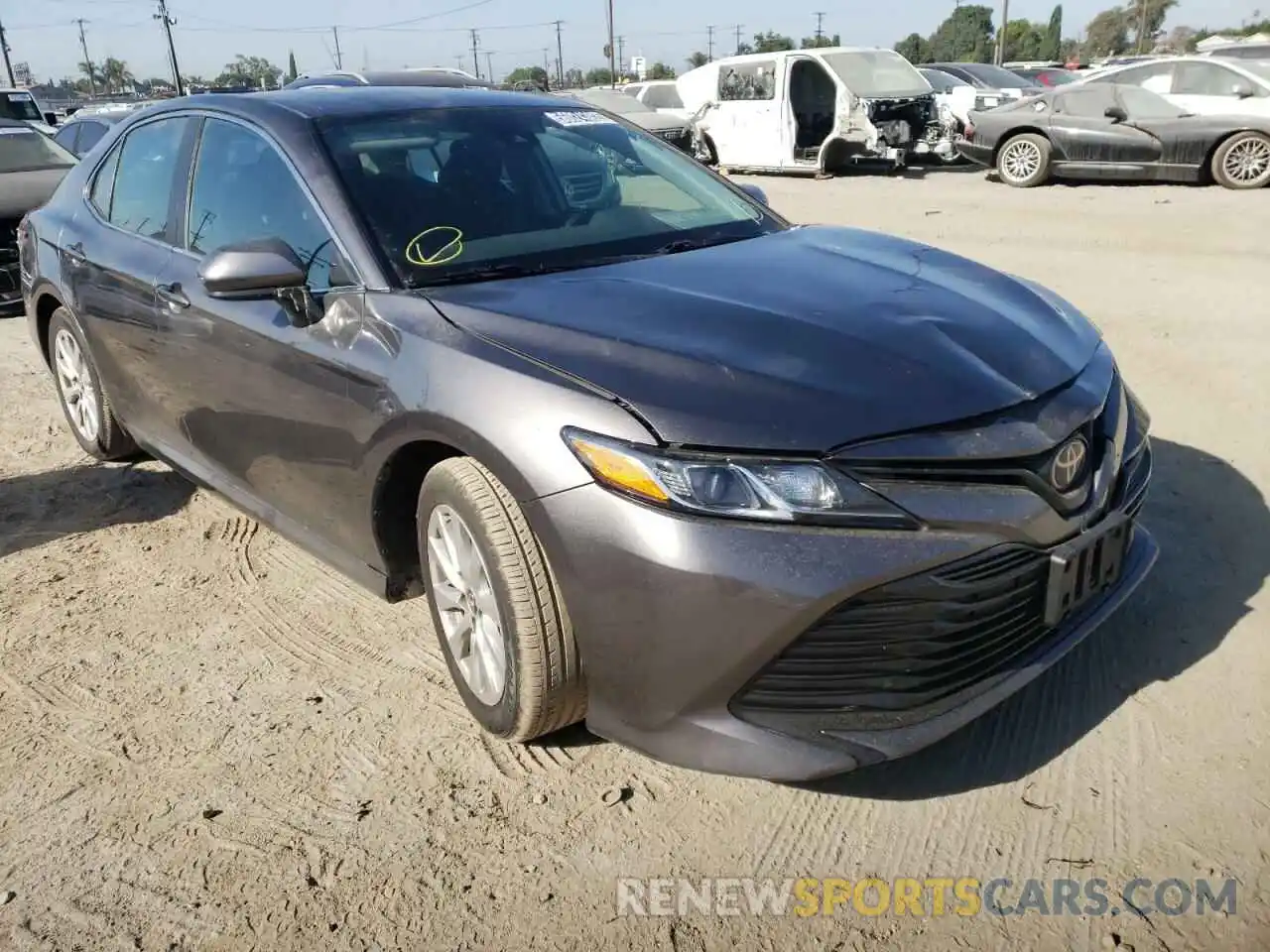 1 Photograph of a damaged car 4T1B11HKXKU805870 TOYOTA CAMRY 2019