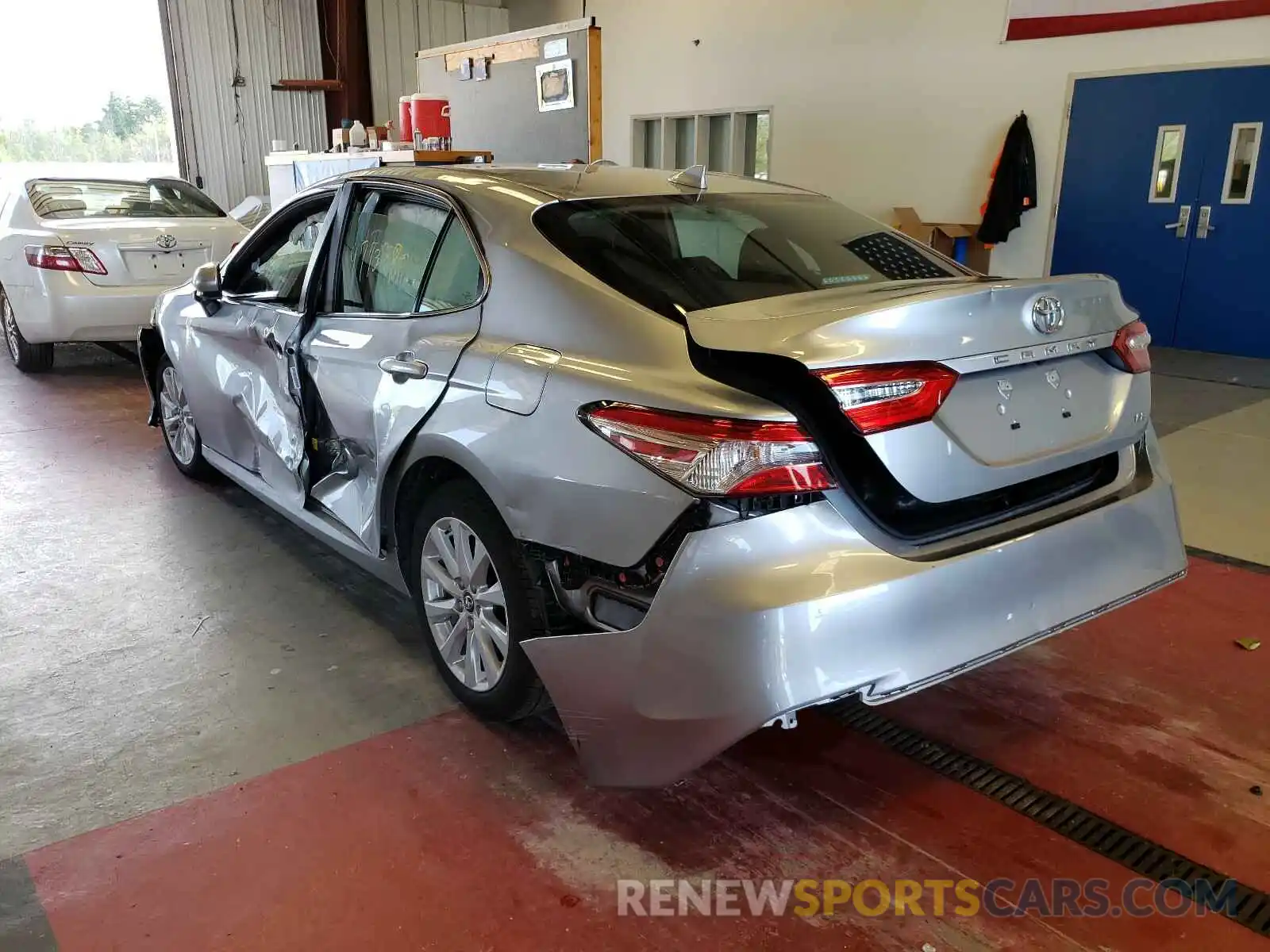 3 Photograph of a damaged car 4T1B11HKXKU807540 TOYOTA CAMRY 2019