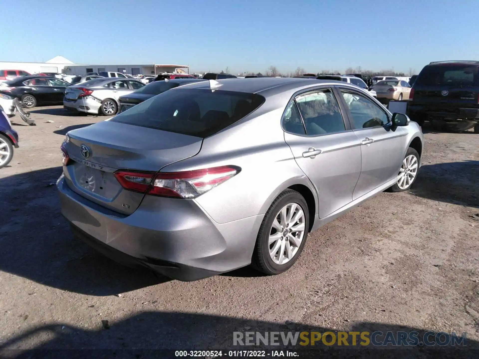 4 Photograph of a damaged car 4T1B11HKXKU808459 TOYOTA CAMRY 2019