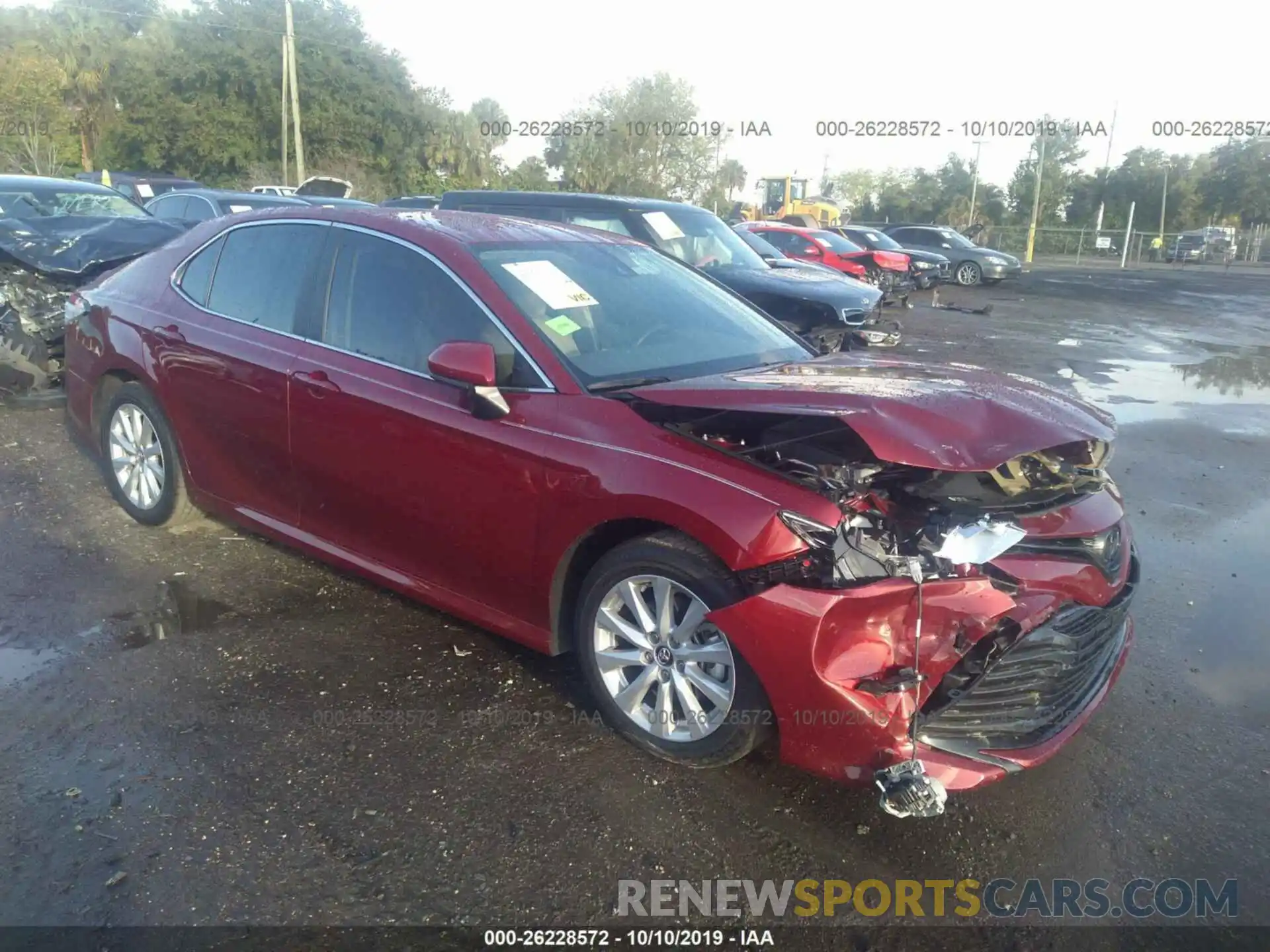 1 Photograph of a damaged car 4T1B11HKXKU808963 TOYOTA CAMRY 2019