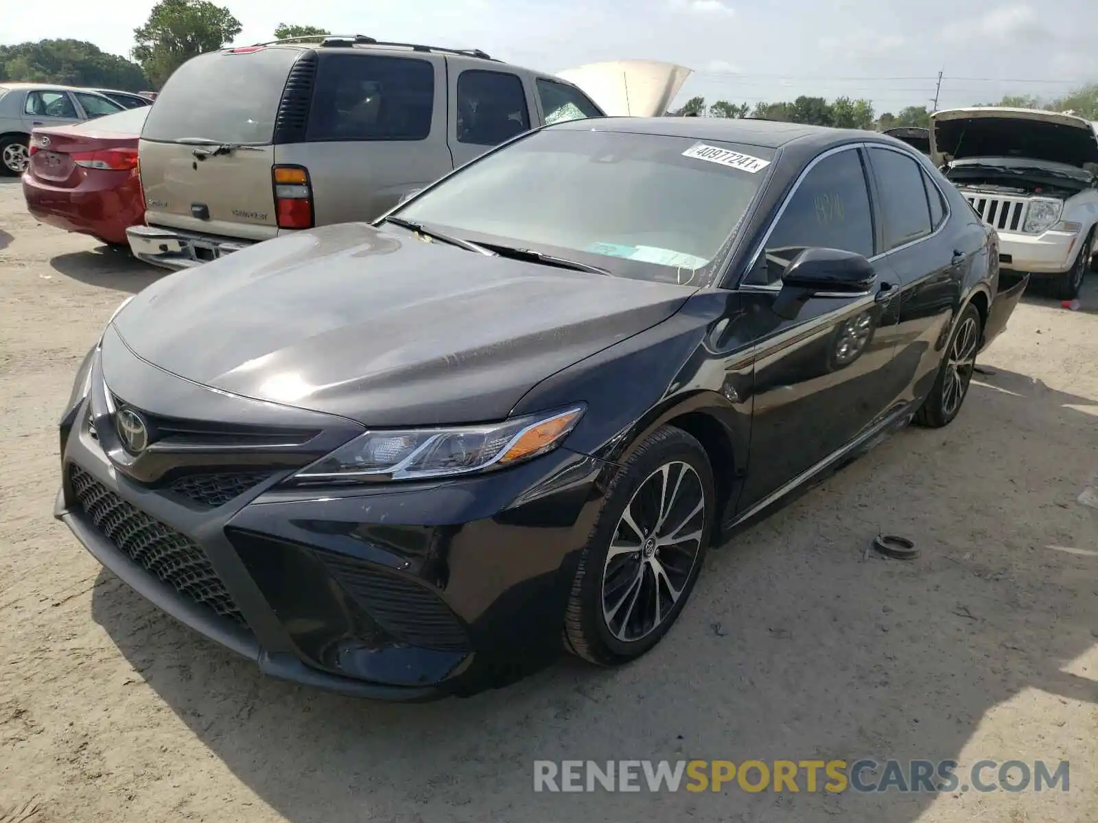 2 Photograph of a damaged car 4T1B11HKXKU810437 TOYOTA CAMRY 2019