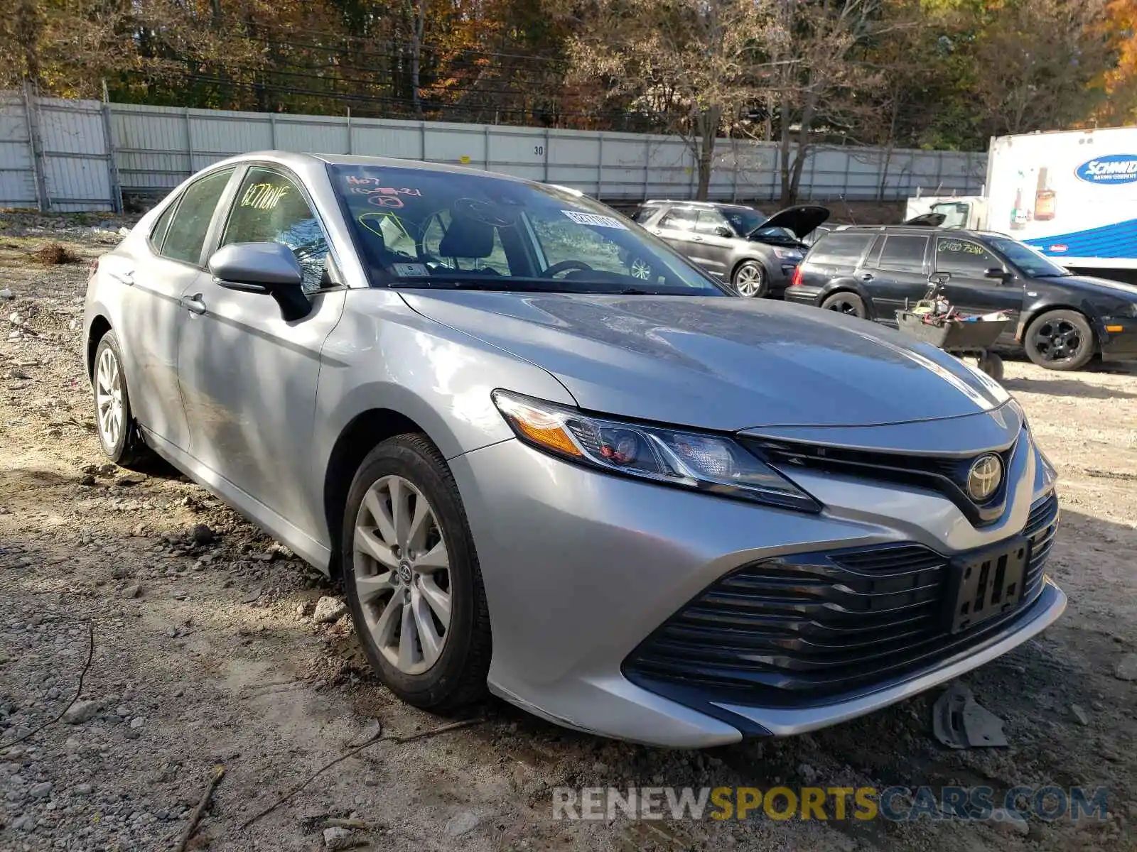 1 Photograph of a damaged car 4T1B11HKXKU811765 TOYOTA CAMRY 2019