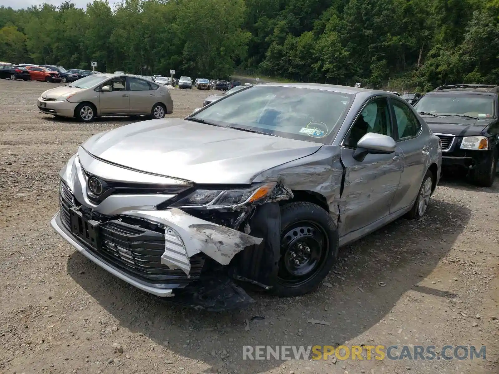 2 Photograph of a damaged car 4T1B11HKXKU812091 TOYOTA CAMRY 2019