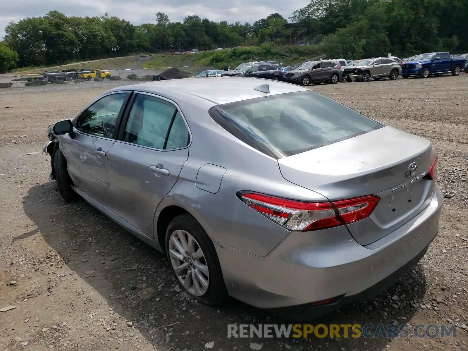 3 Photograph of a damaged car 4T1B11HKXKU812091 TOYOTA CAMRY 2019