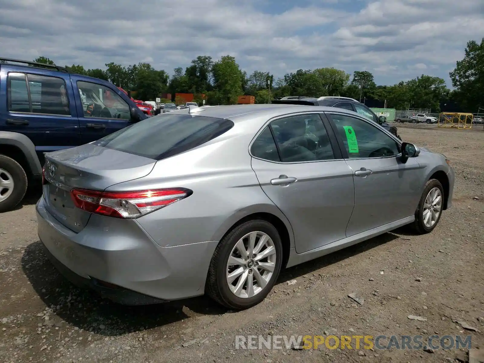 4 Photograph of a damaged car 4T1B11HKXKU812091 TOYOTA CAMRY 2019