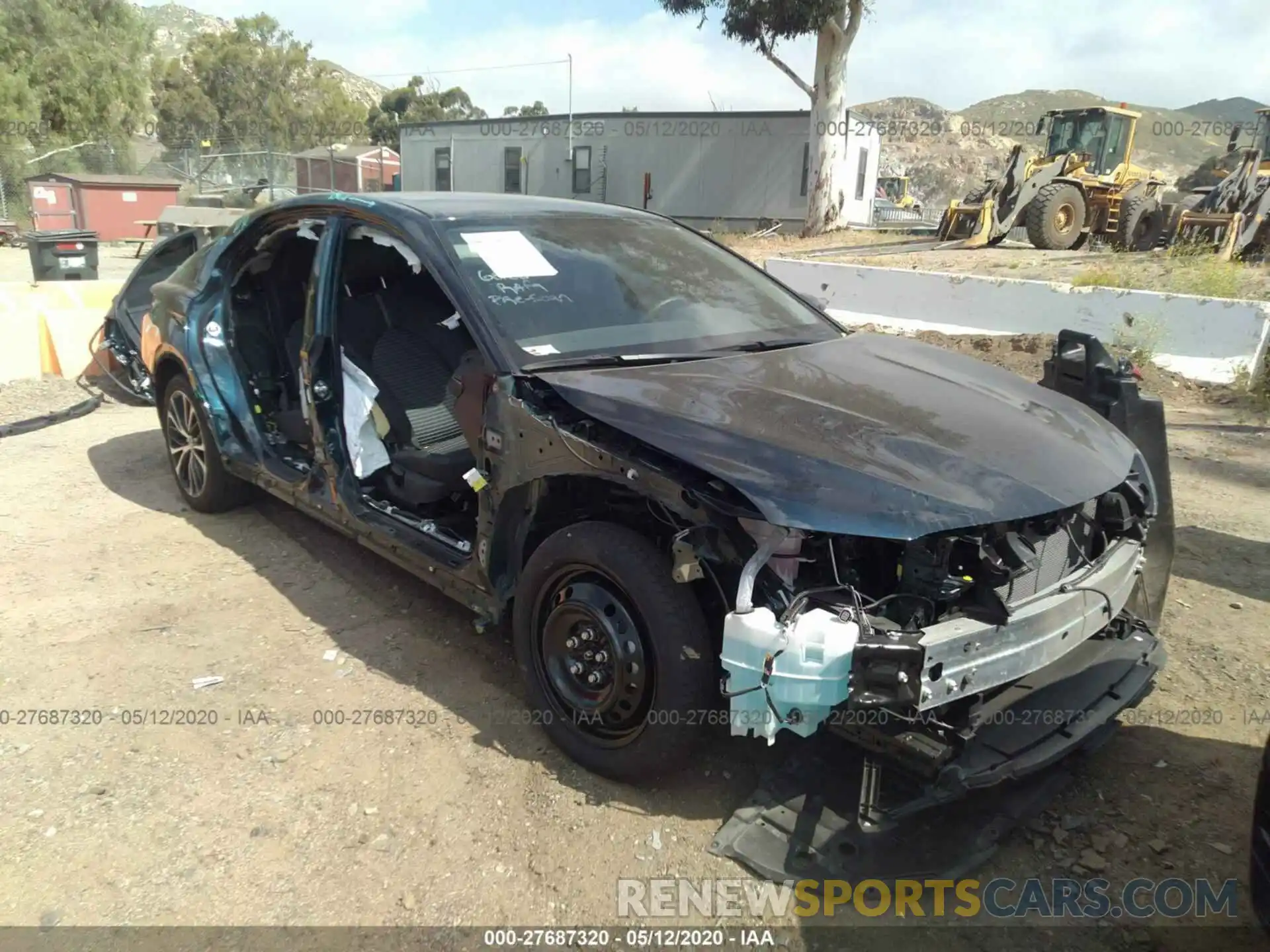 6 Photograph of a damaged car 4T1B11HKXKU813967 TOYOTA CAMRY 2019