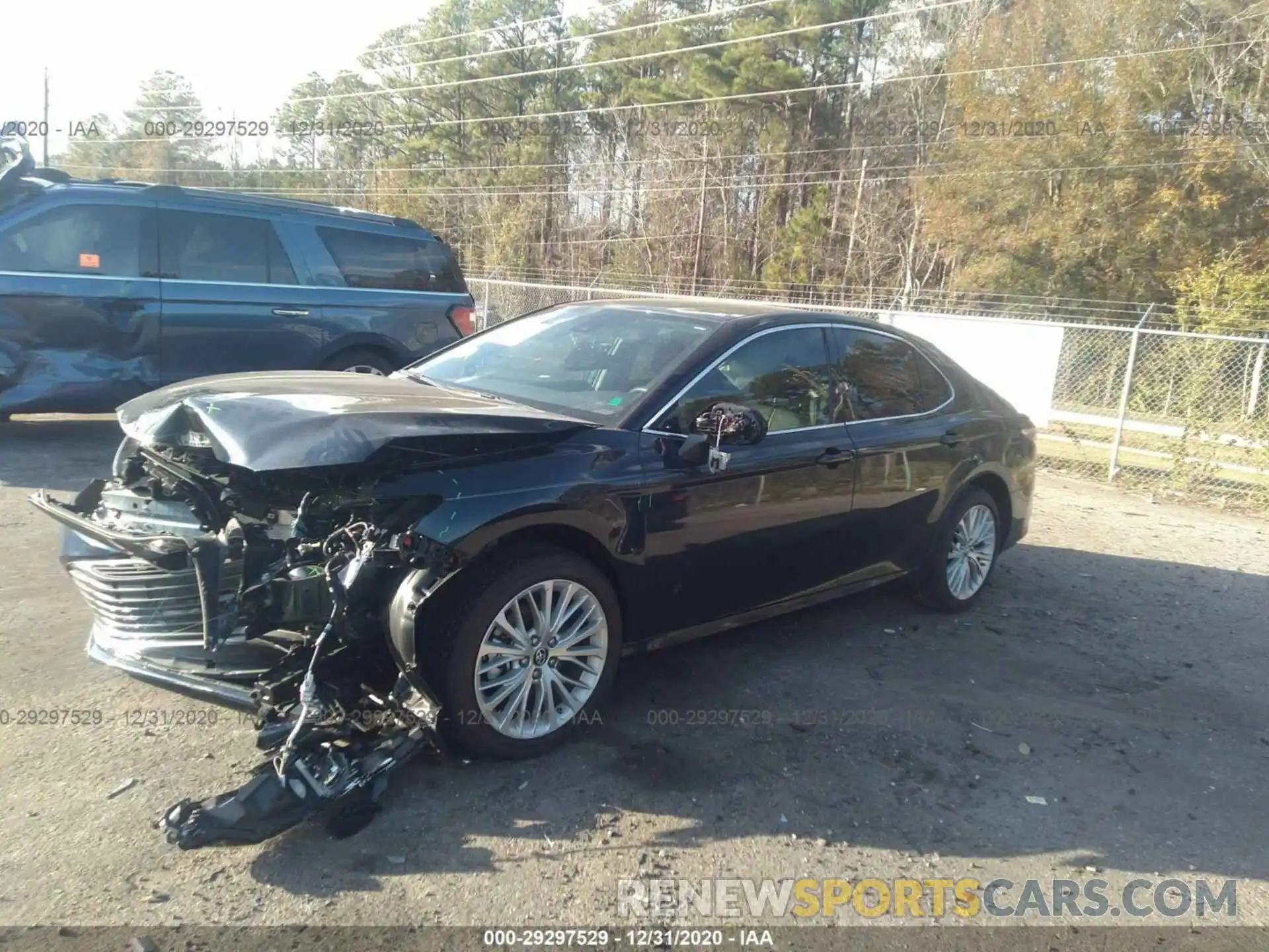 2 Photograph of a damaged car 4T1B11HKXKU814519 TOYOTA CAMRY 2019