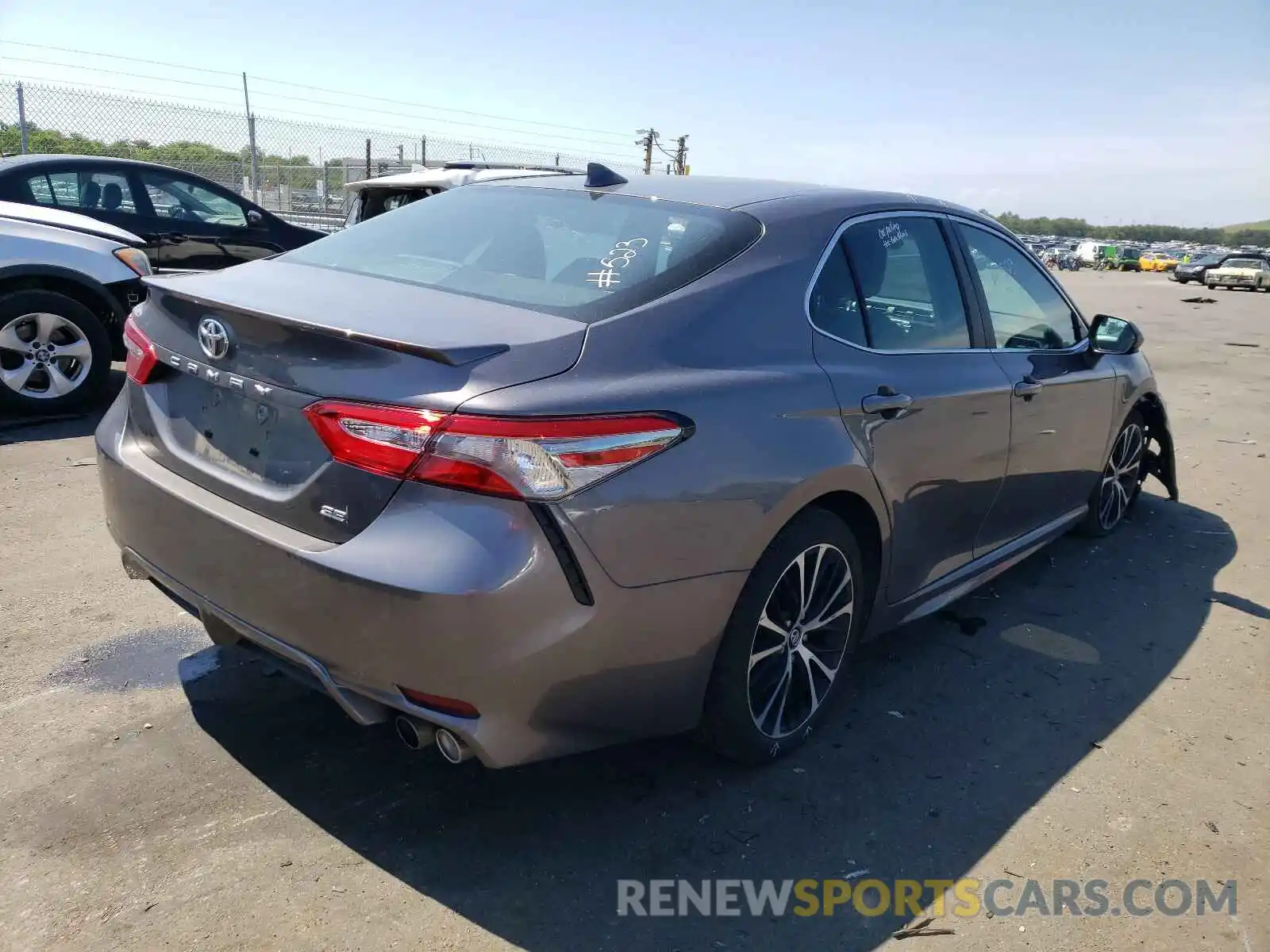 4 Photograph of a damaged car 4T1B11HKXKU817176 TOYOTA CAMRY 2019