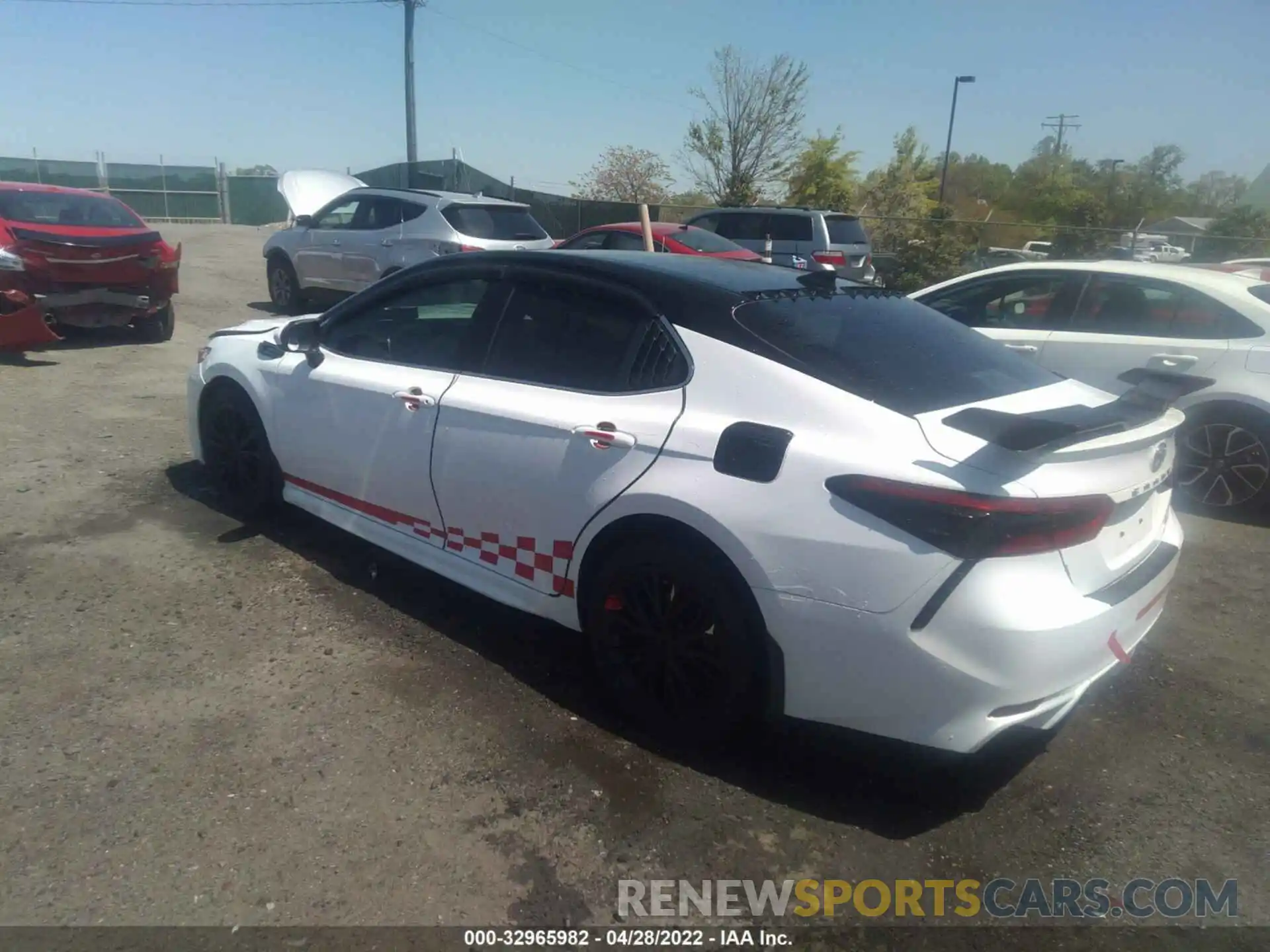 3 Photograph of a damaged car 4T1B11HKXKU818831 TOYOTA CAMRY 2019