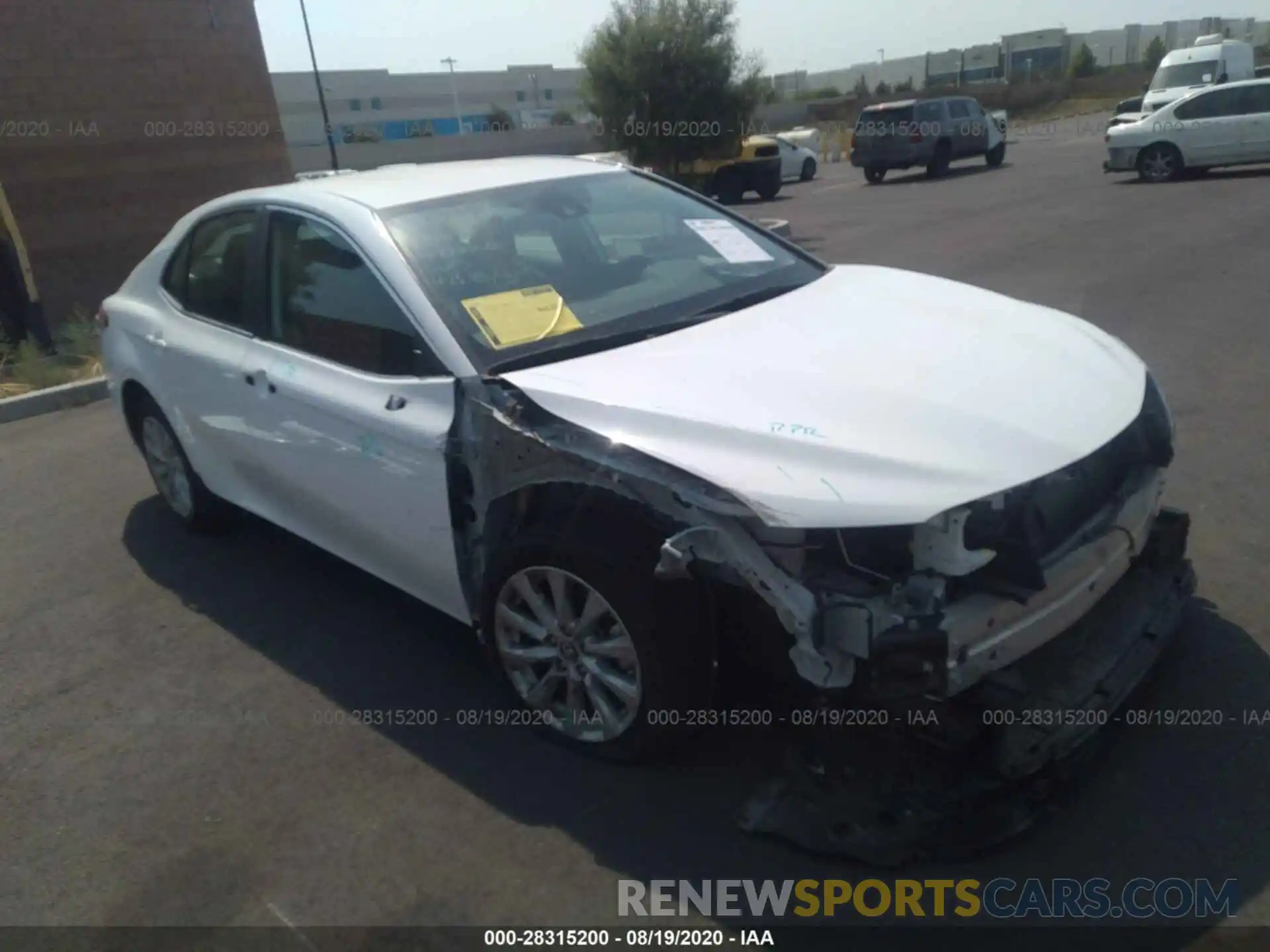 1 Photograph of a damaged car 4T1B11HKXKU819445 TOYOTA CAMRY 2019