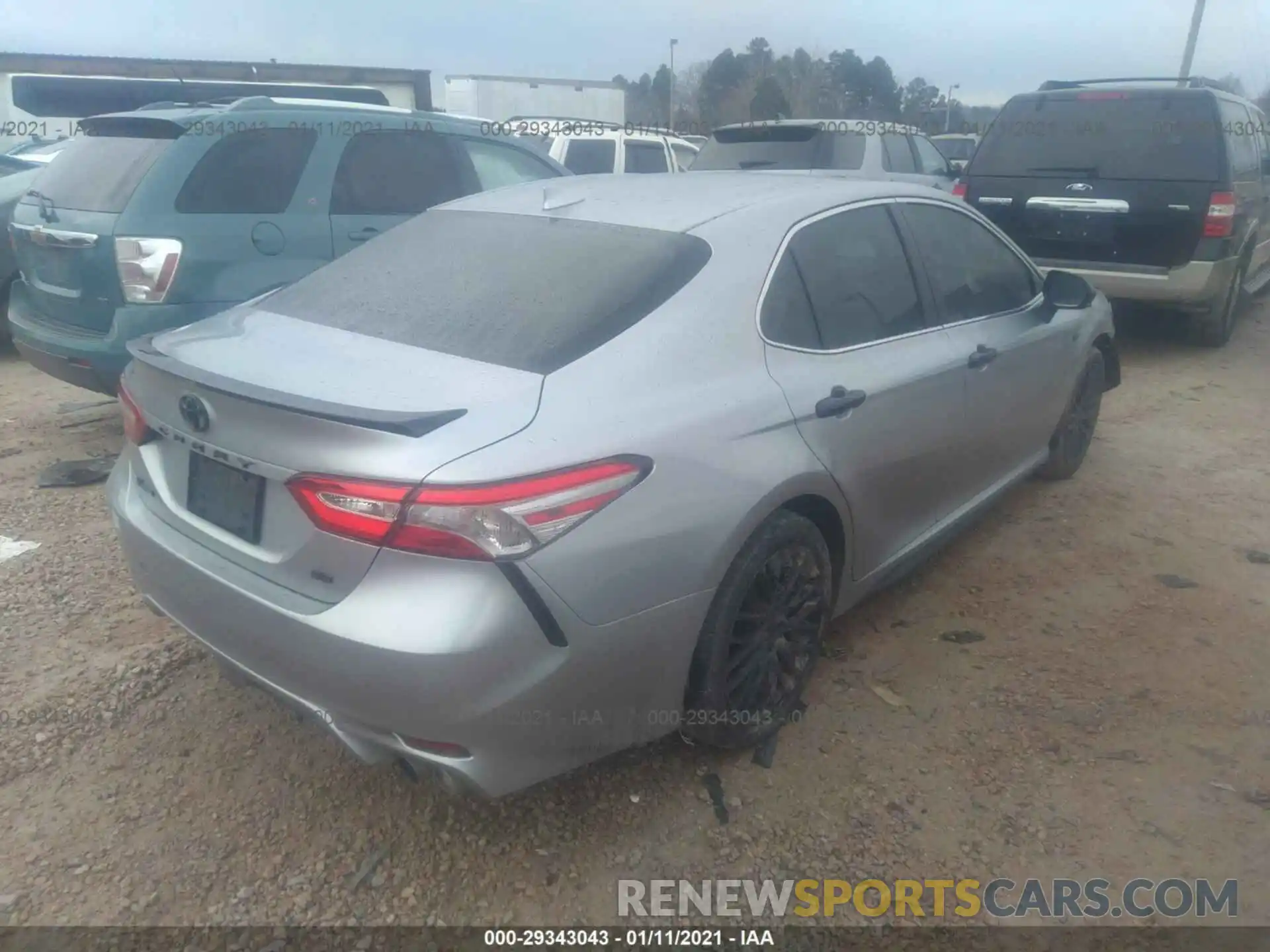 4 Photograph of a damaged car 4T1B11HKXKU821261 TOYOTA CAMRY 2019