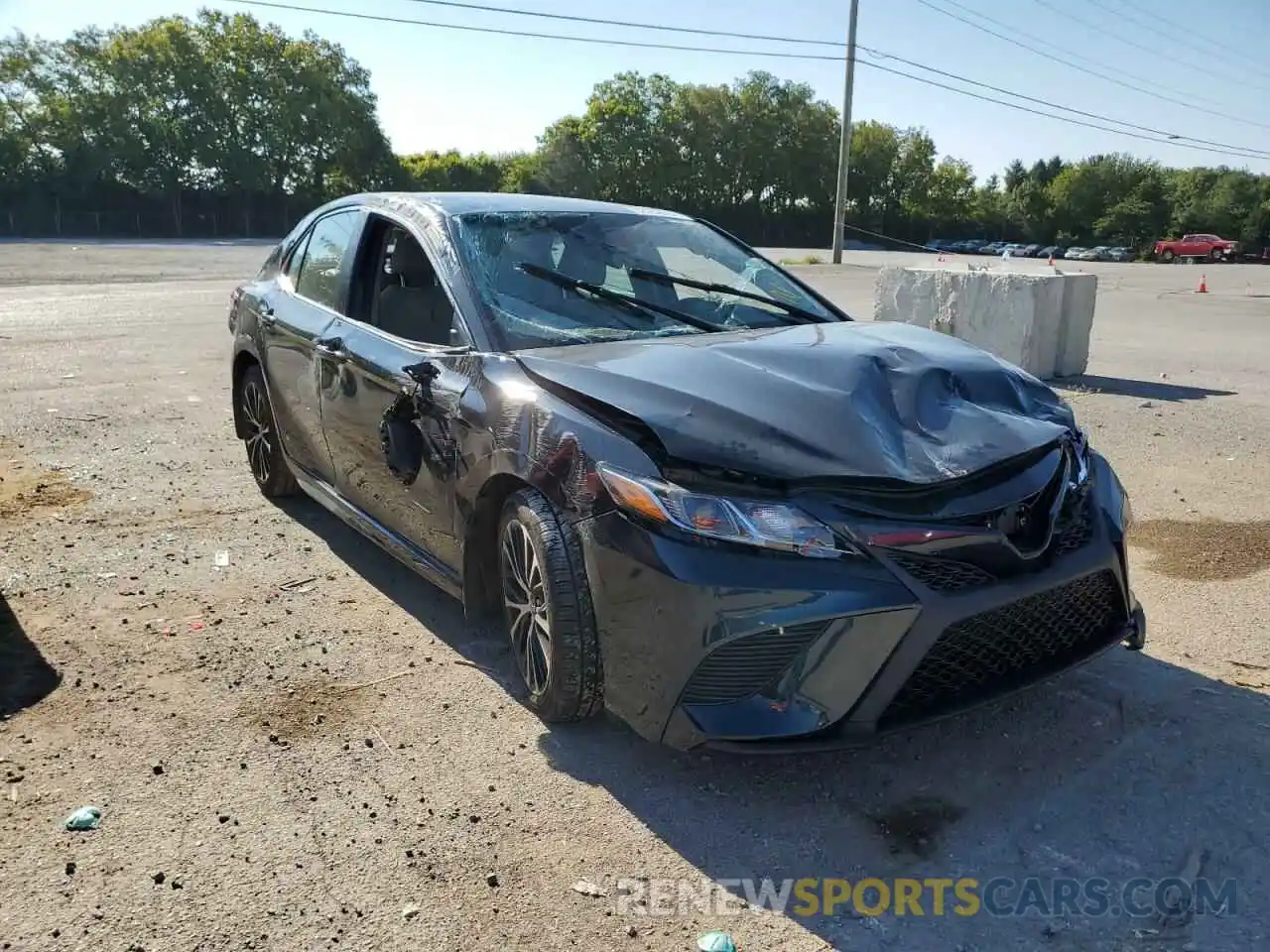 1 Photograph of a damaged car 4T1B11HKXKU823348 TOYOTA CAMRY 2019