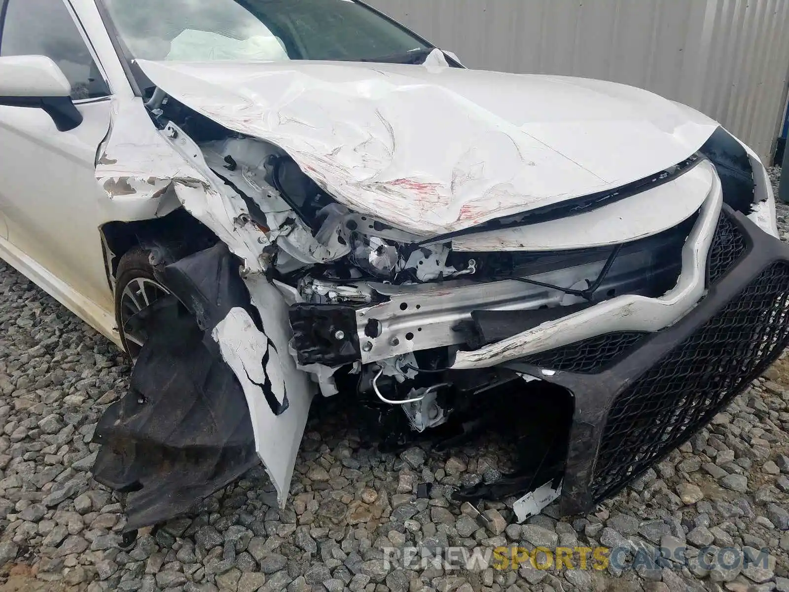 9 Photograph of a damaged car 4T1B11HKXKU823740 TOYOTA CAMRY 2019