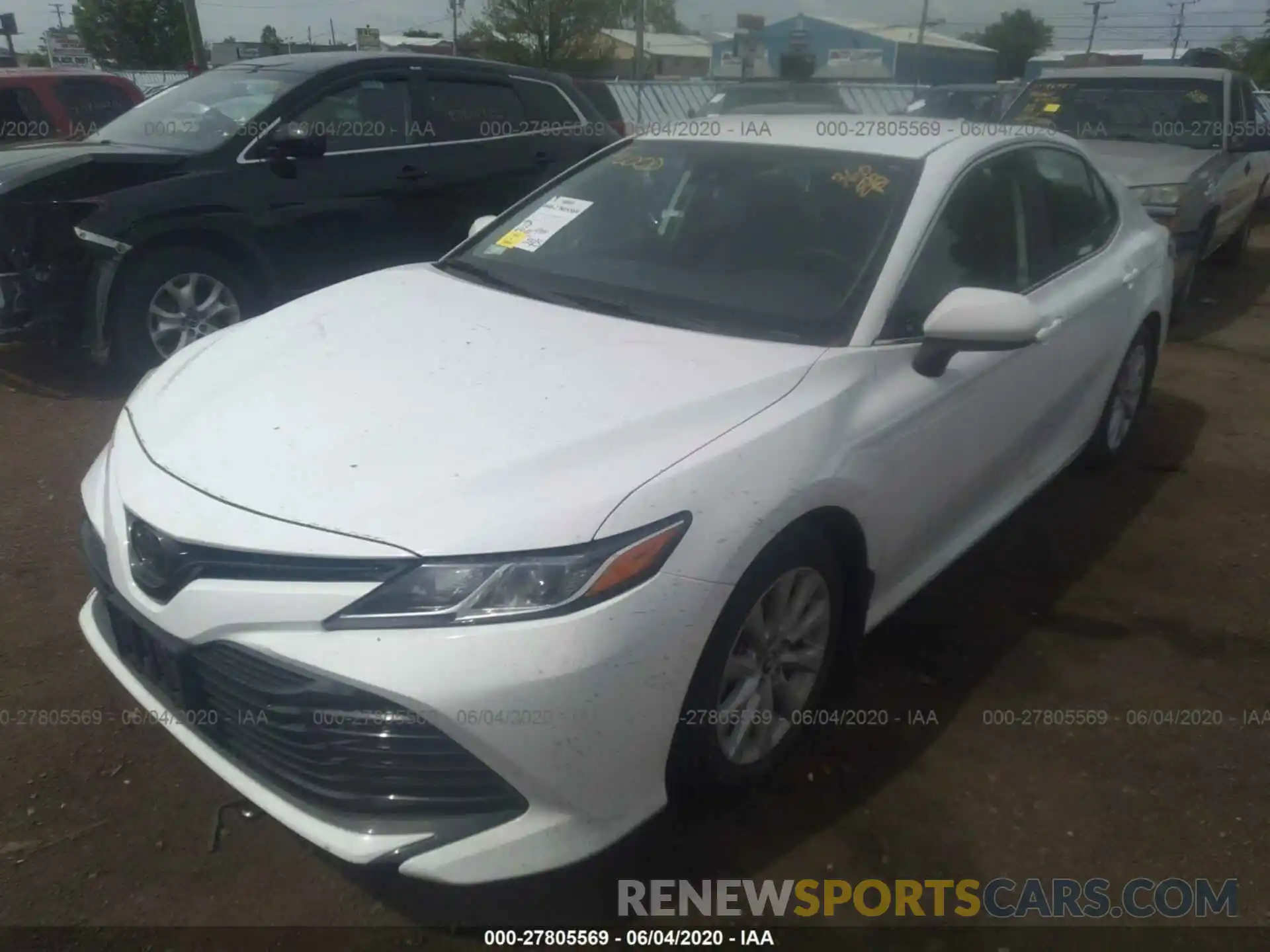 2 Photograph of a damaged car 4T1B11HKXKU825097 TOYOTA CAMRY 2019