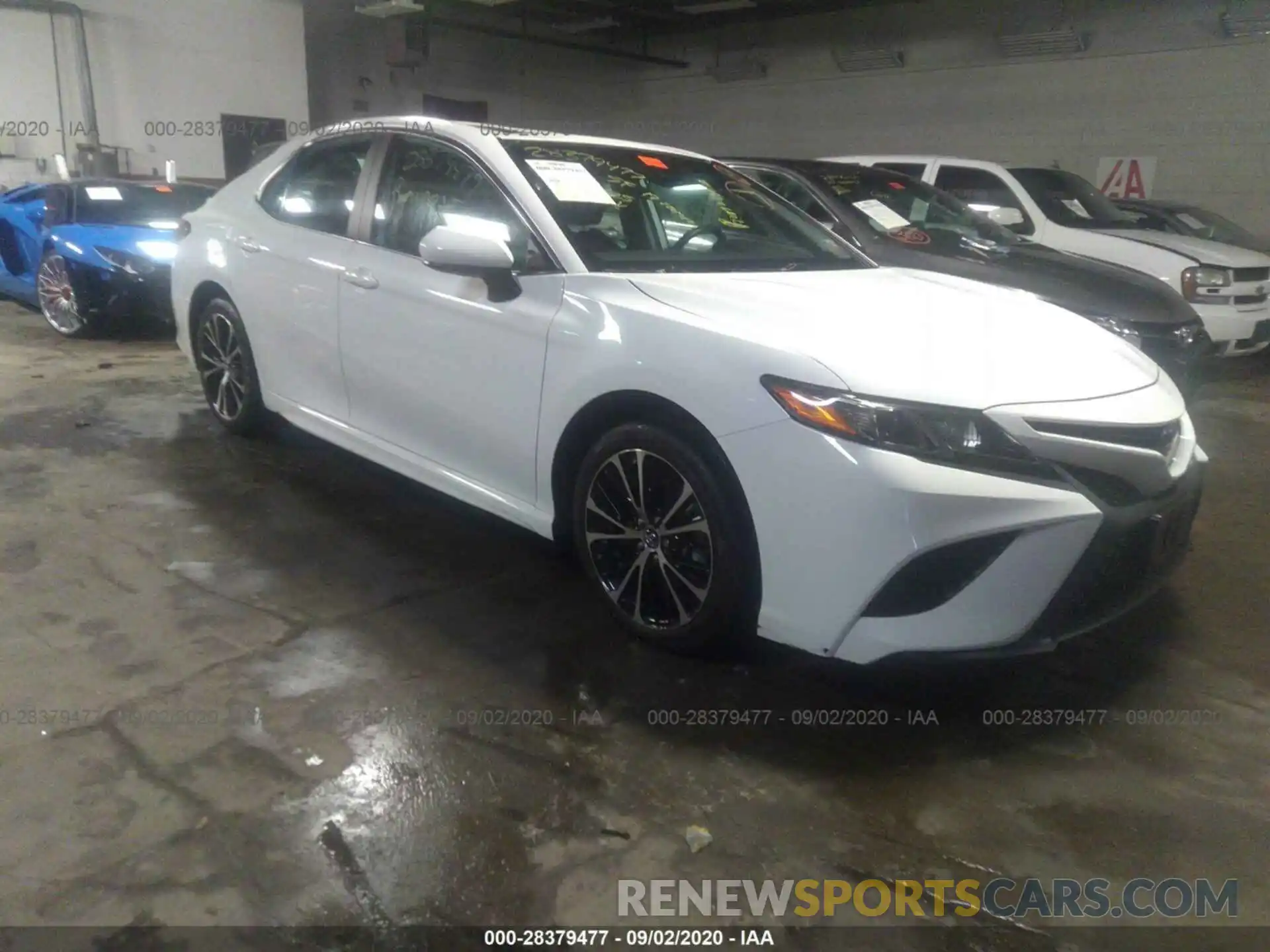 1 Photograph of a damaged car 4T1B11HKXKU825746 TOYOTA CAMRY 2019