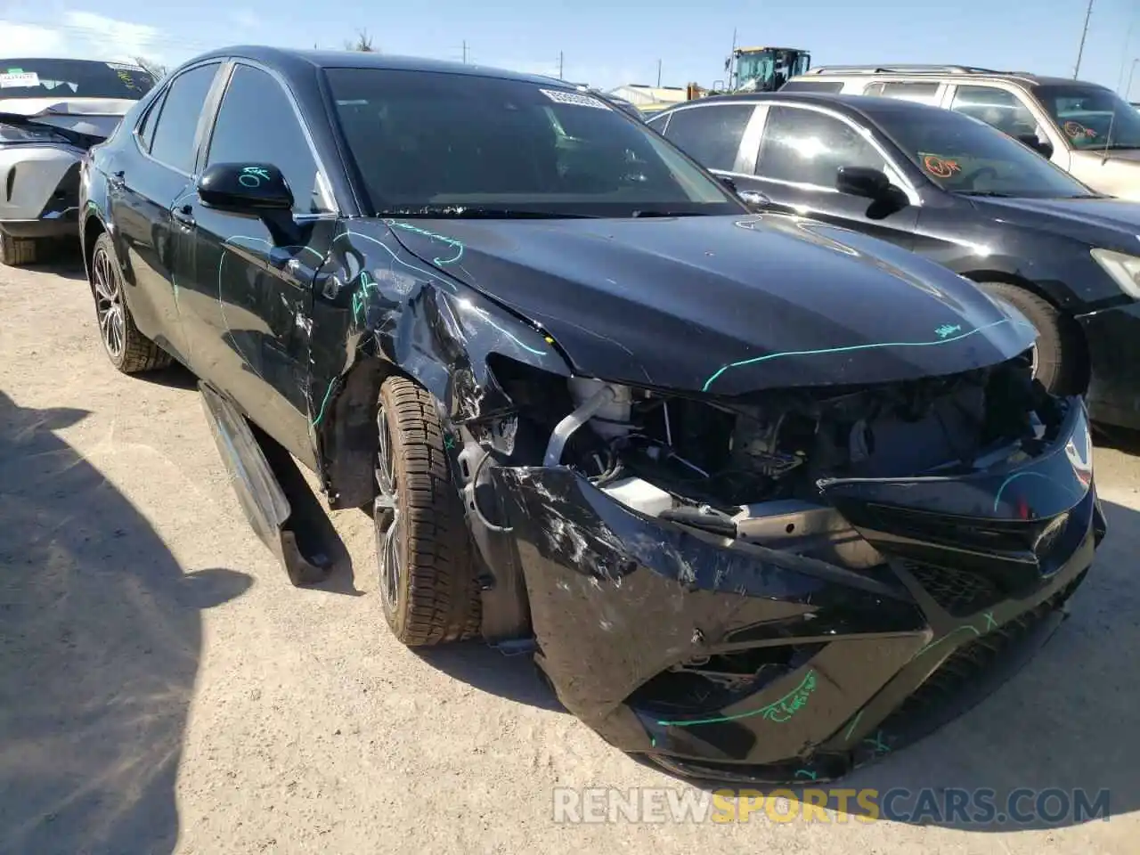 1 Photograph of a damaged car 4T1B11HKXKU825763 TOYOTA CAMRY 2019