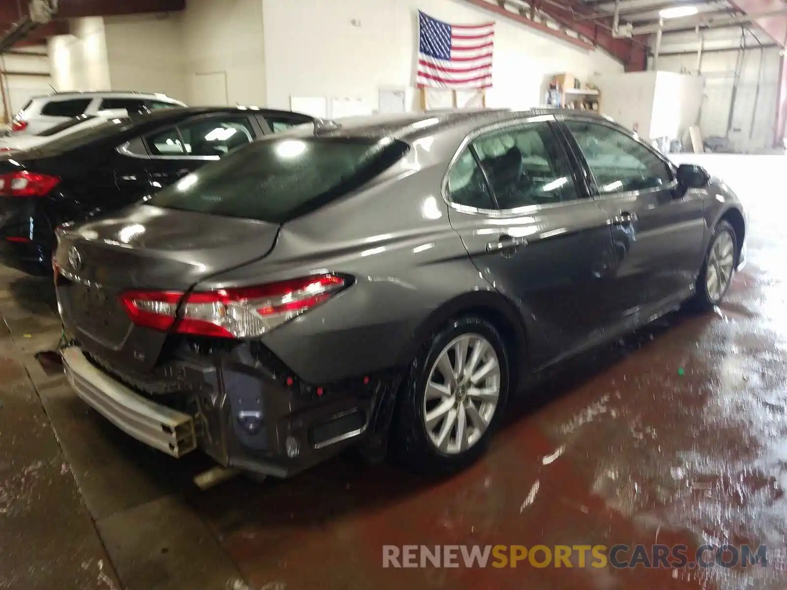 4 Photograph of a damaged car 4T1B11HKXKU827285 TOYOTA CAMRY 2019