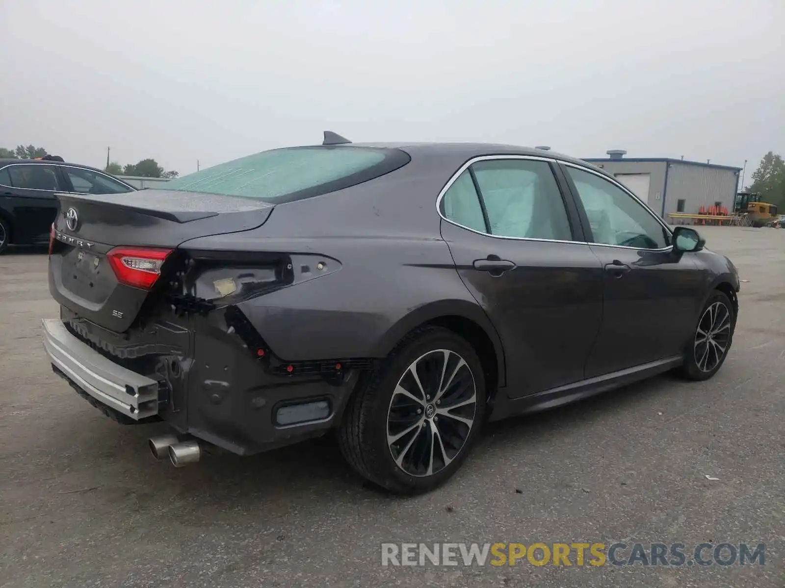 4 Photograph of a damaged car 4T1B11HKXKU828744 TOYOTA CAMRY 2019