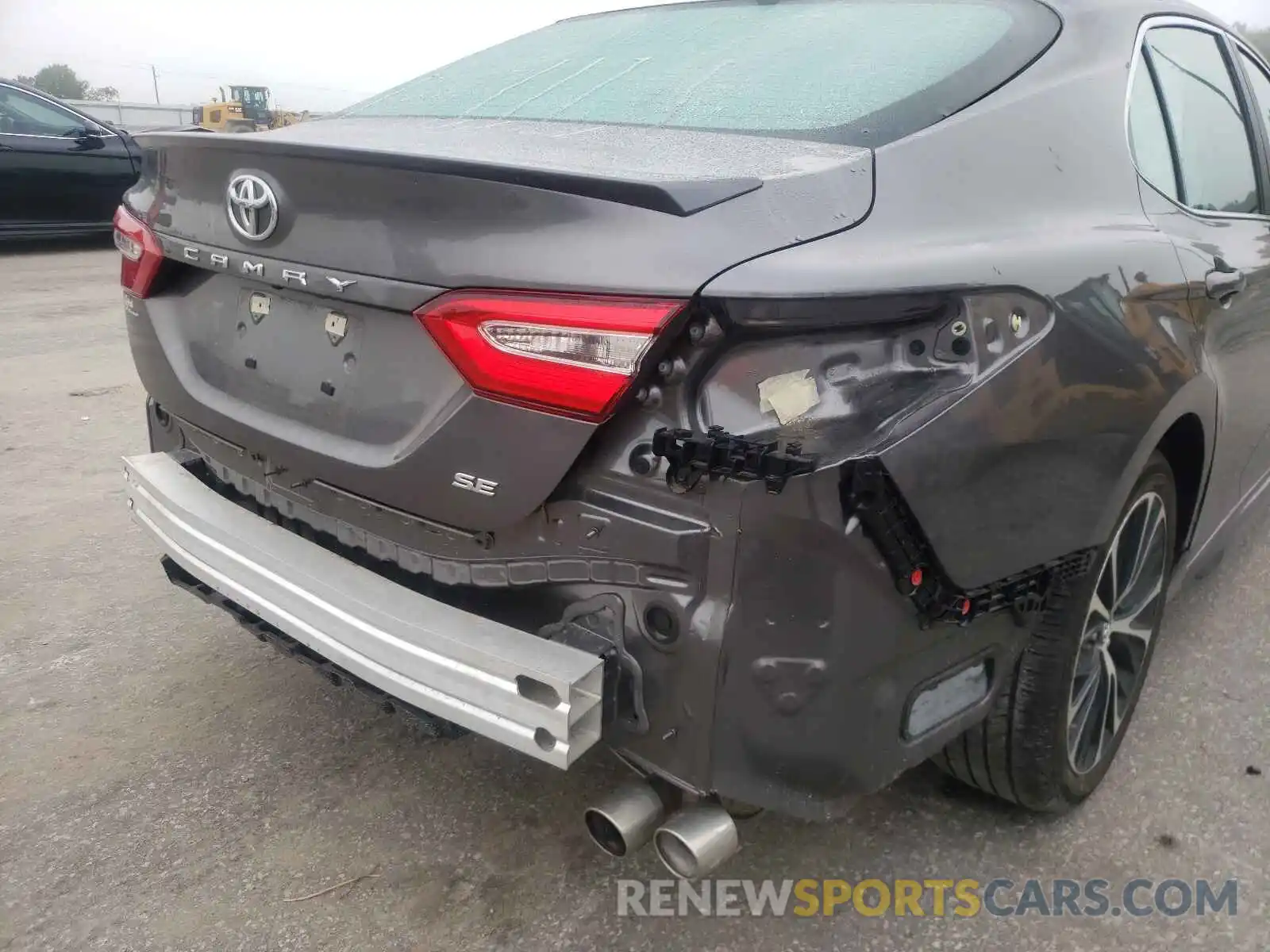 9 Photograph of a damaged car 4T1B11HKXKU828744 TOYOTA CAMRY 2019