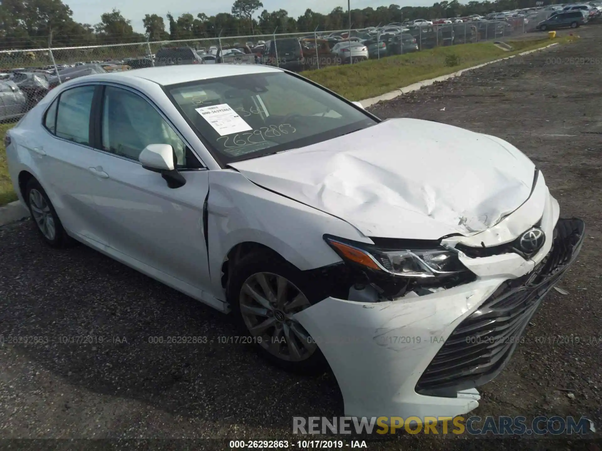 1 Photograph of a damaged car 4T1B11HKXKU828937 TOYOTA CAMRY 2019