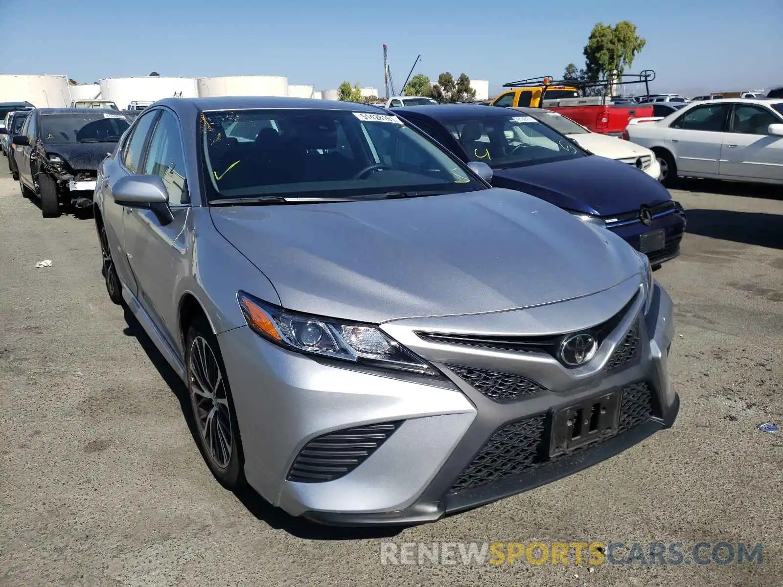 1 Photograph of a damaged car 4T1B11HKXKU831806 TOYOTA CAMRY 2019