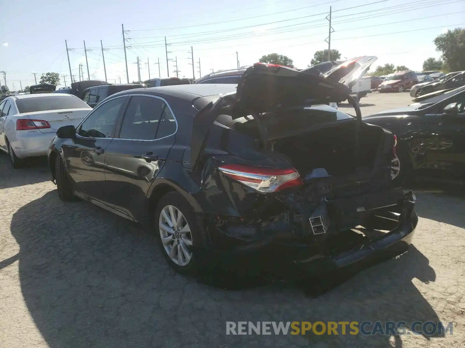 3 Photograph of a damaged car 4T1B11HKXKU832616 TOYOTA CAMRY 2019