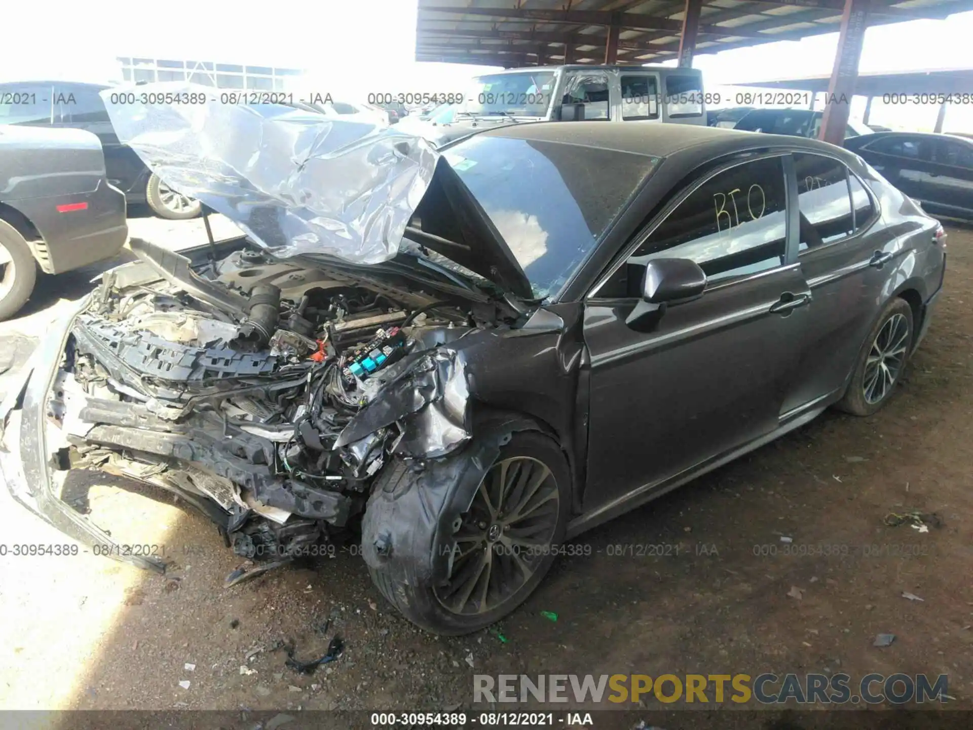 2 Photograph of a damaged car 4T1B11HKXKU836651 TOYOTA CAMRY 2019