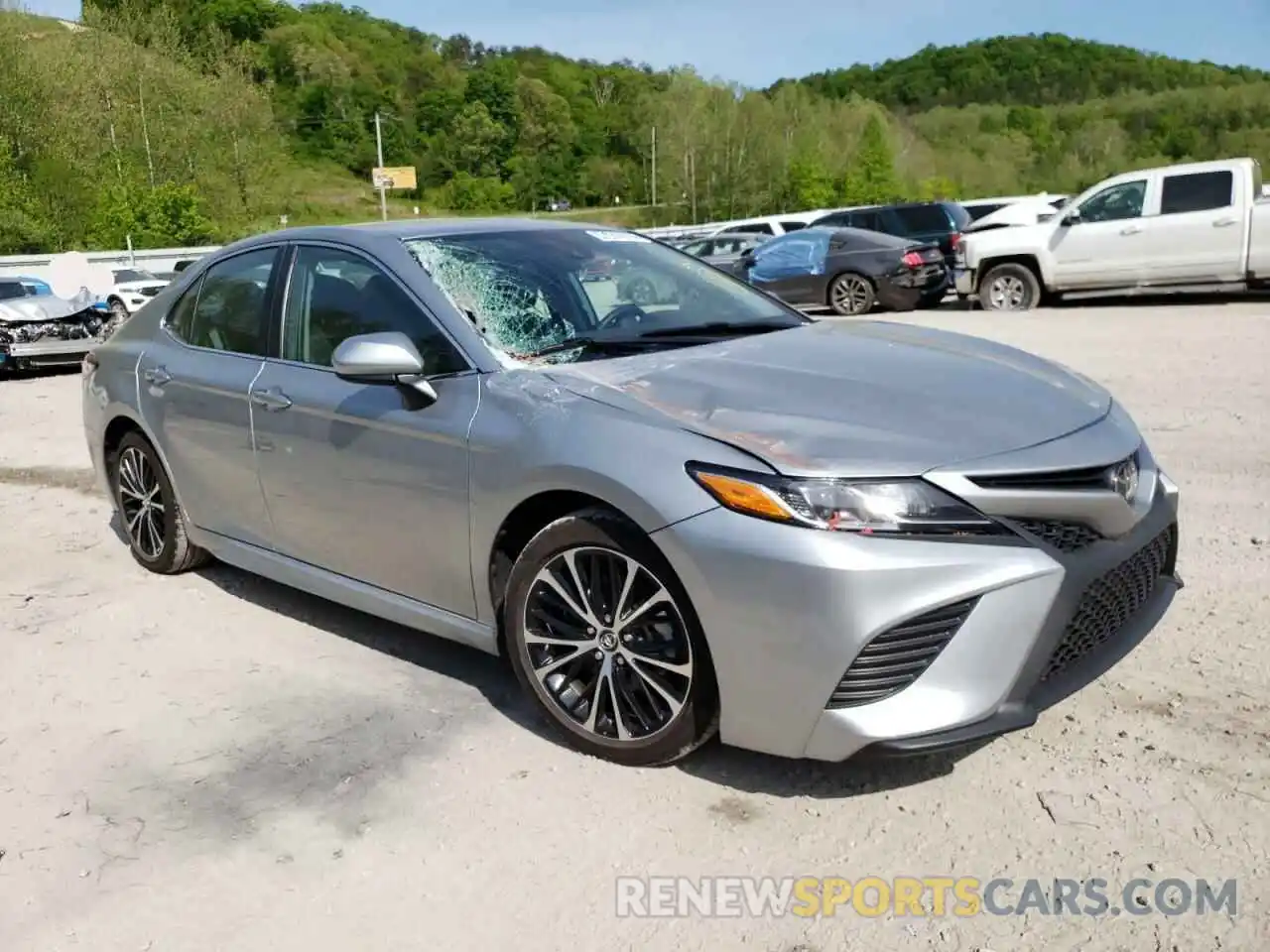 1 Photograph of a damaged car 4T1B11HKXKU838898 TOYOTA CAMRY 2019