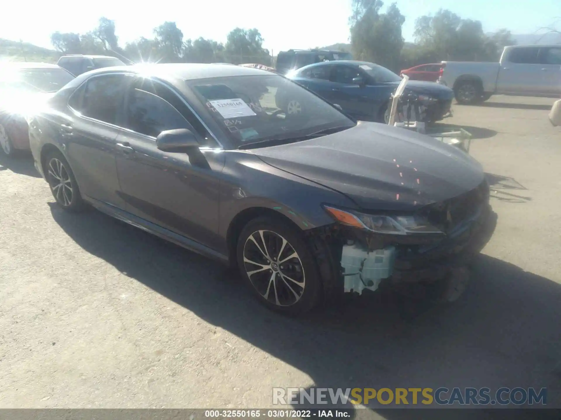 1 Photograph of a damaged car 4T1B11HKXKU839226 TOYOTA CAMRY 2019