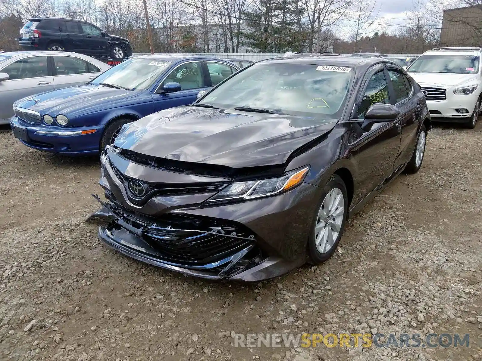 2 Photograph of a damaged car 4T1B11HKXKU841722 TOYOTA CAMRY 2019