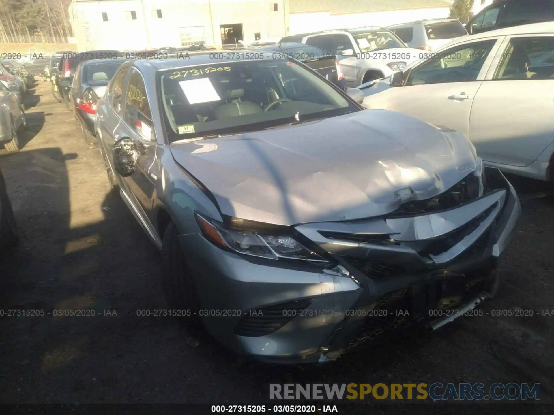 1 Photograph of a damaged car 4T1B11HKXKU843258 TOYOTA CAMRY 2019