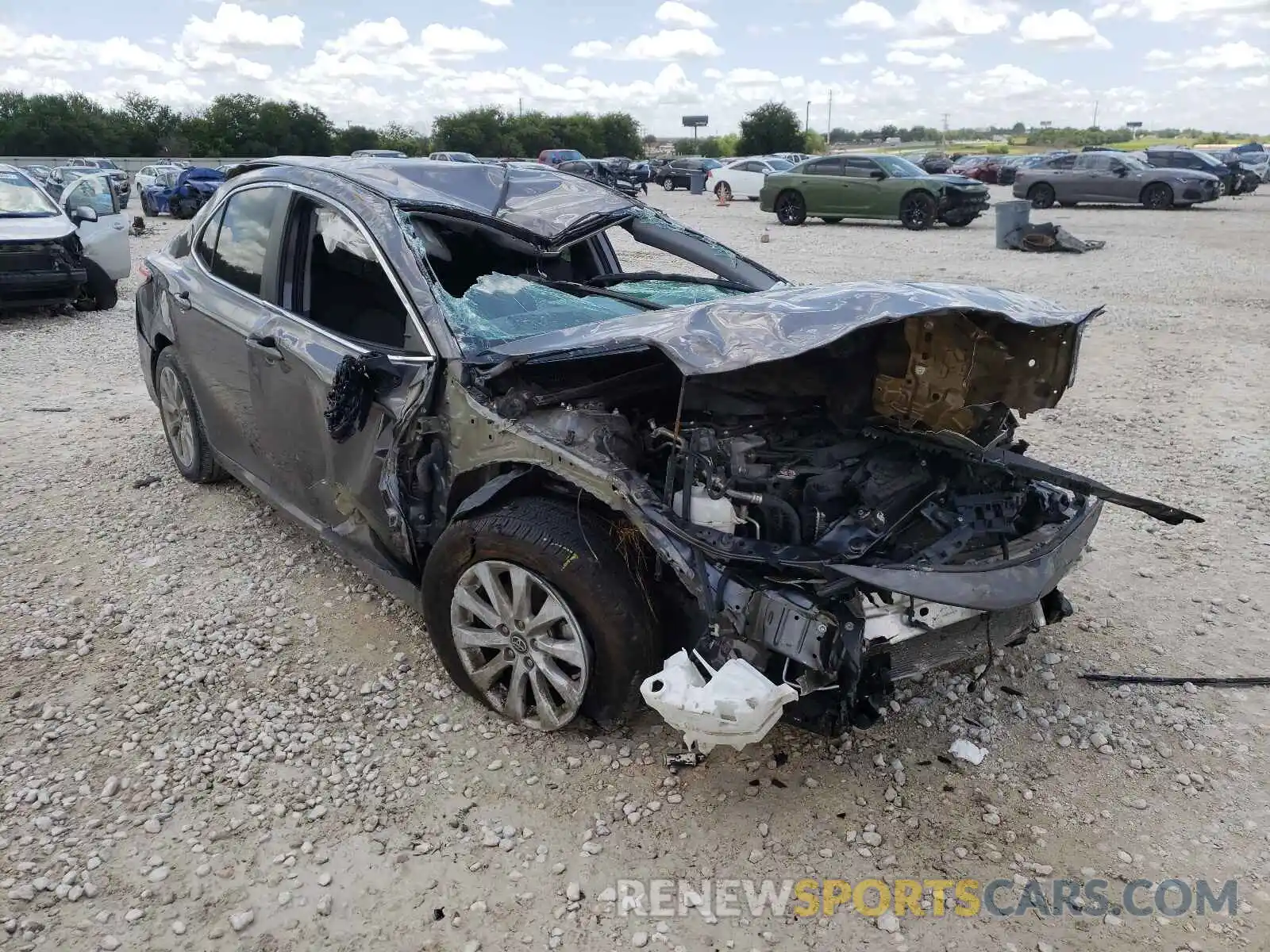 1 Photograph of a damaged car 4T1B11HKXKU844071 TOYOTA CAMRY 2019