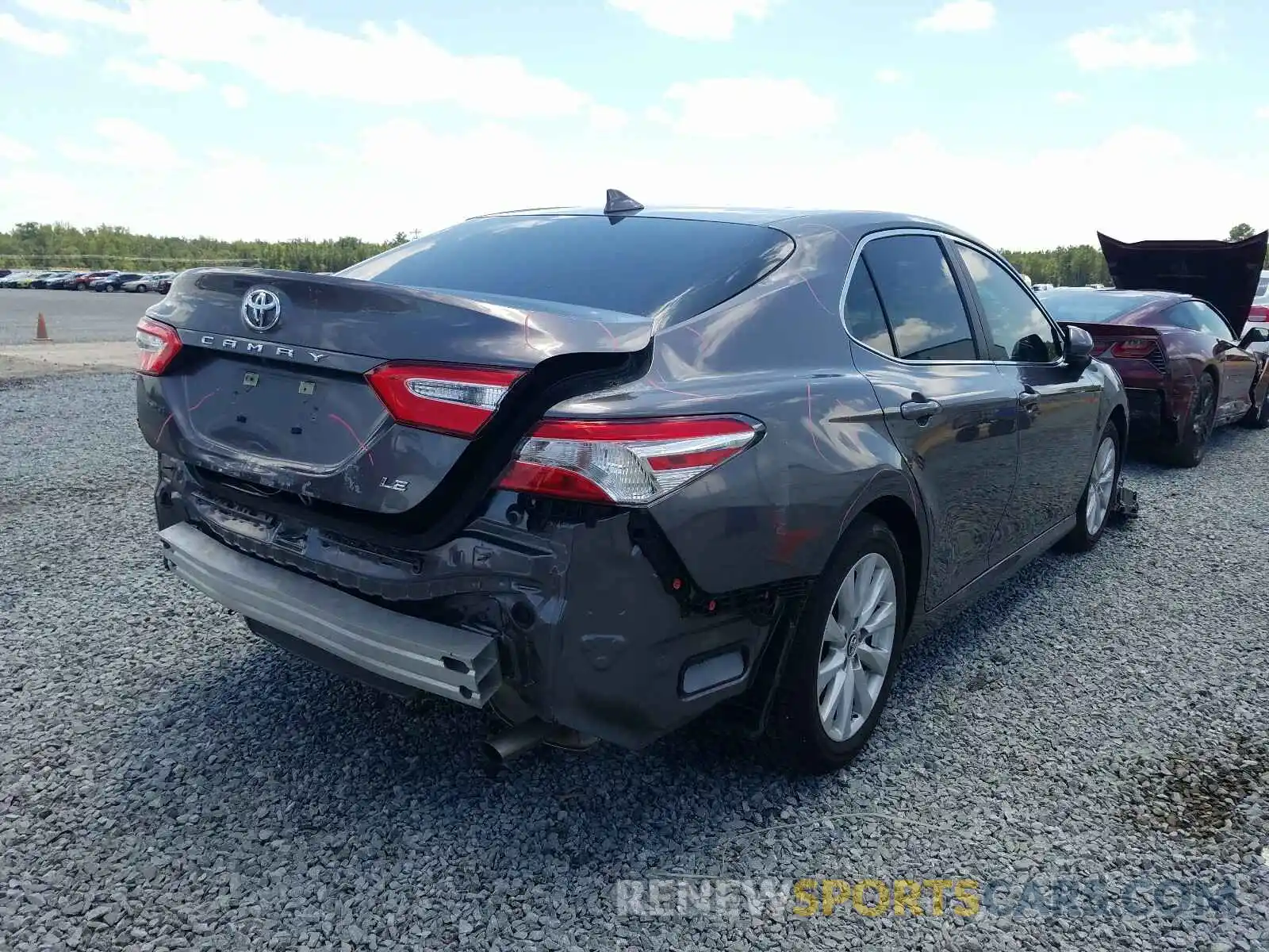 4 Photograph of a damaged car 4T1B11HKXKU846550 TOYOTA CAMRY 2019