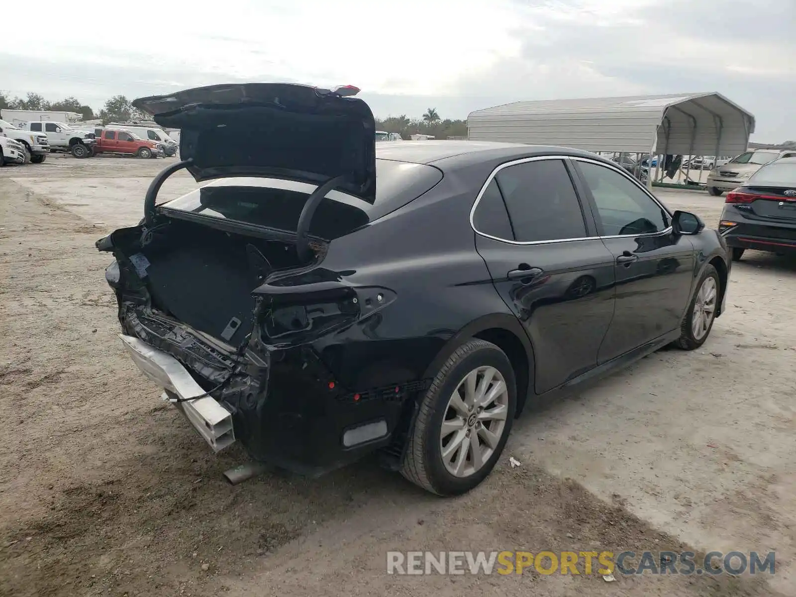 4 Photograph of a damaged car 4T1B11HKXKU846838 TOYOTA CAMRY 2019