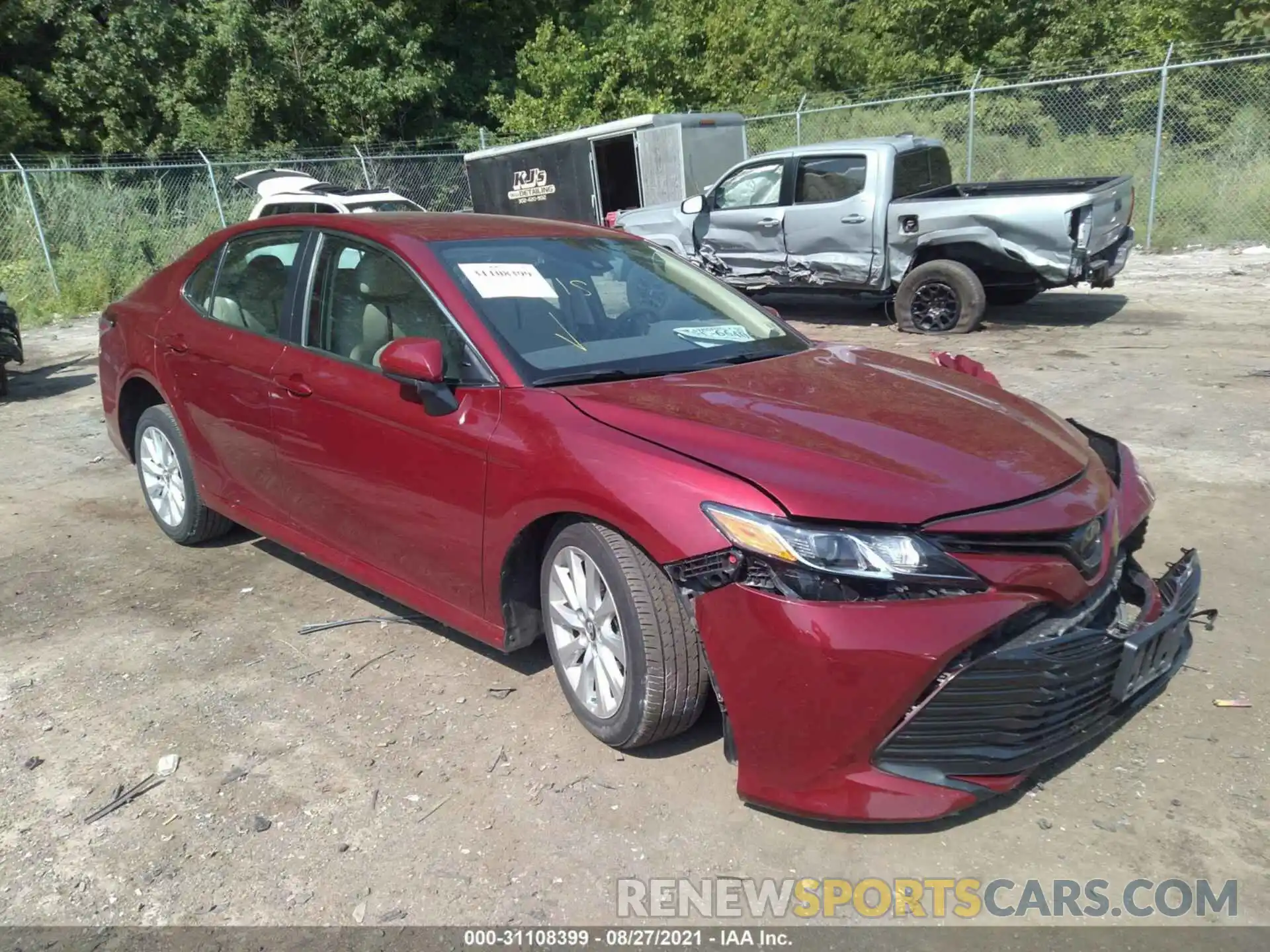 1 Photograph of a damaged car 4T1B11HKXKU847603 TOYOTA CAMRY 2019