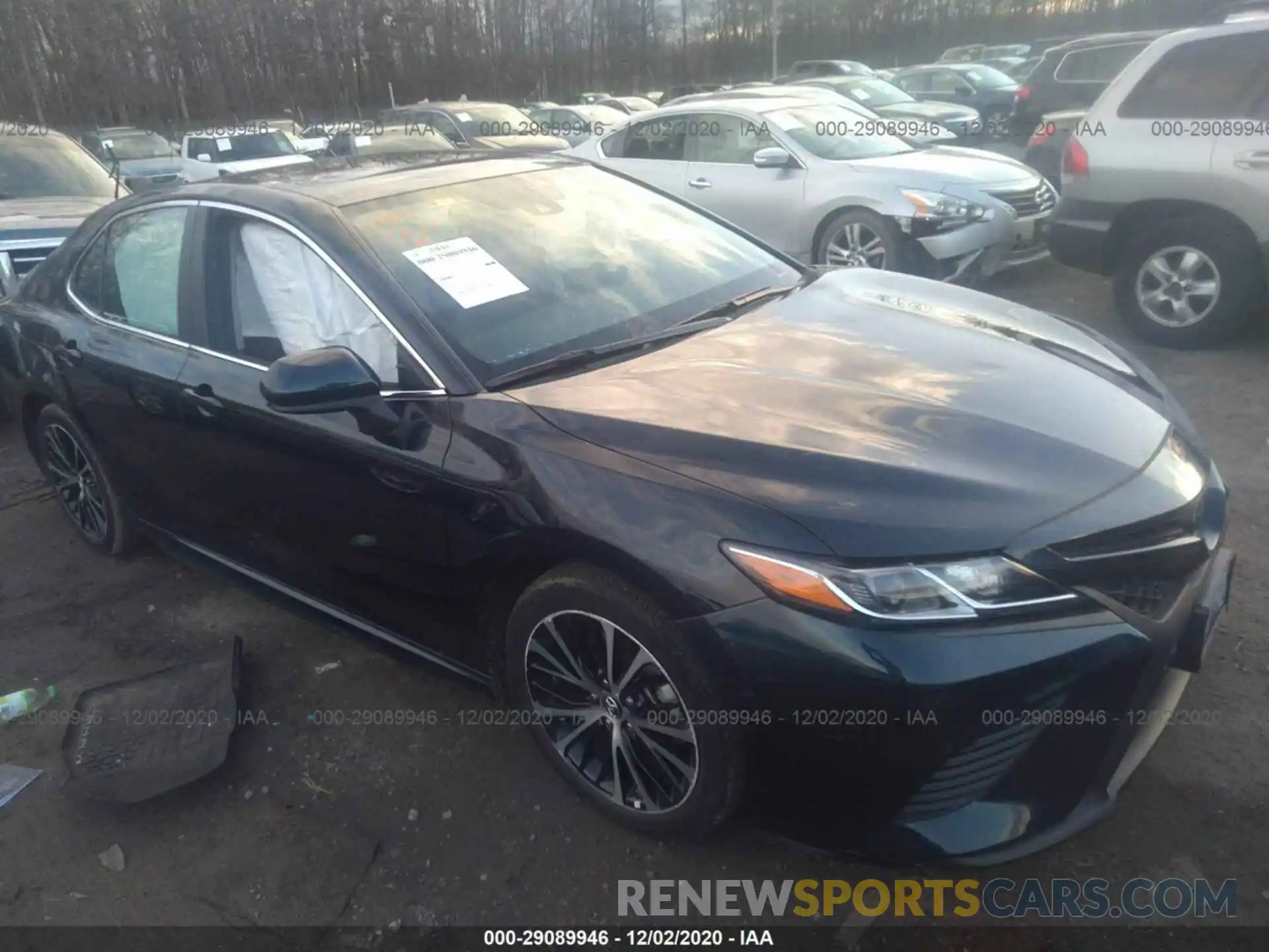 1 Photograph of a damaged car 4T1B11HKXKU849061 TOYOTA CAMRY 2019