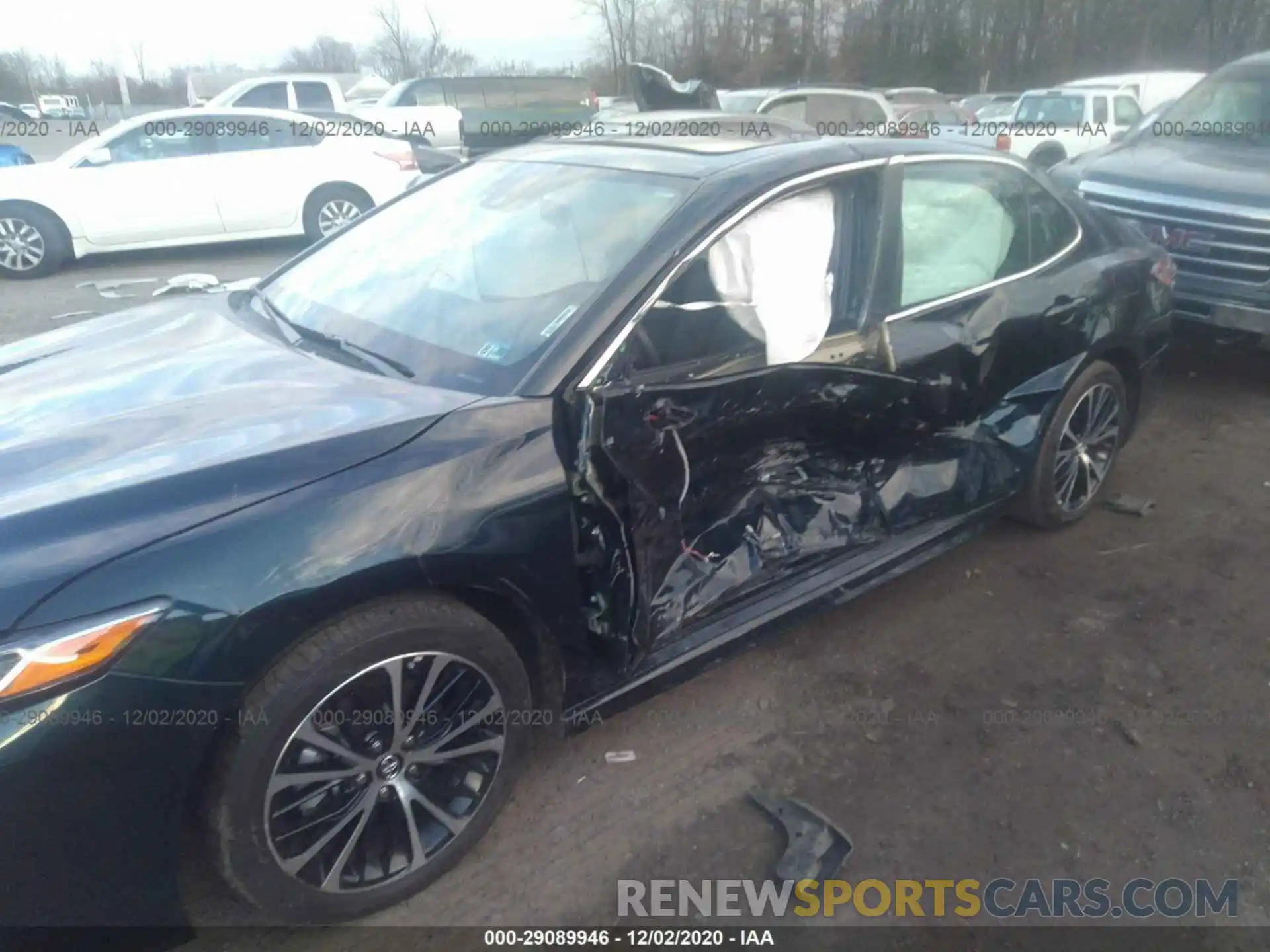 6 Photograph of a damaged car 4T1B11HKXKU849061 TOYOTA CAMRY 2019