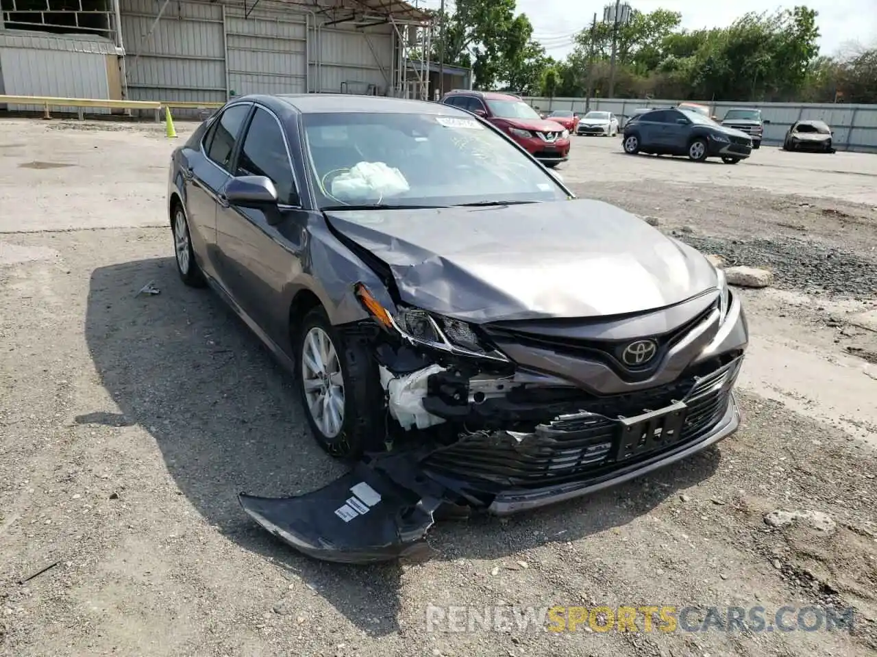 1 Photograph of a damaged car 4T1B11HKXKU849898 TOYOTA CAMRY 2019