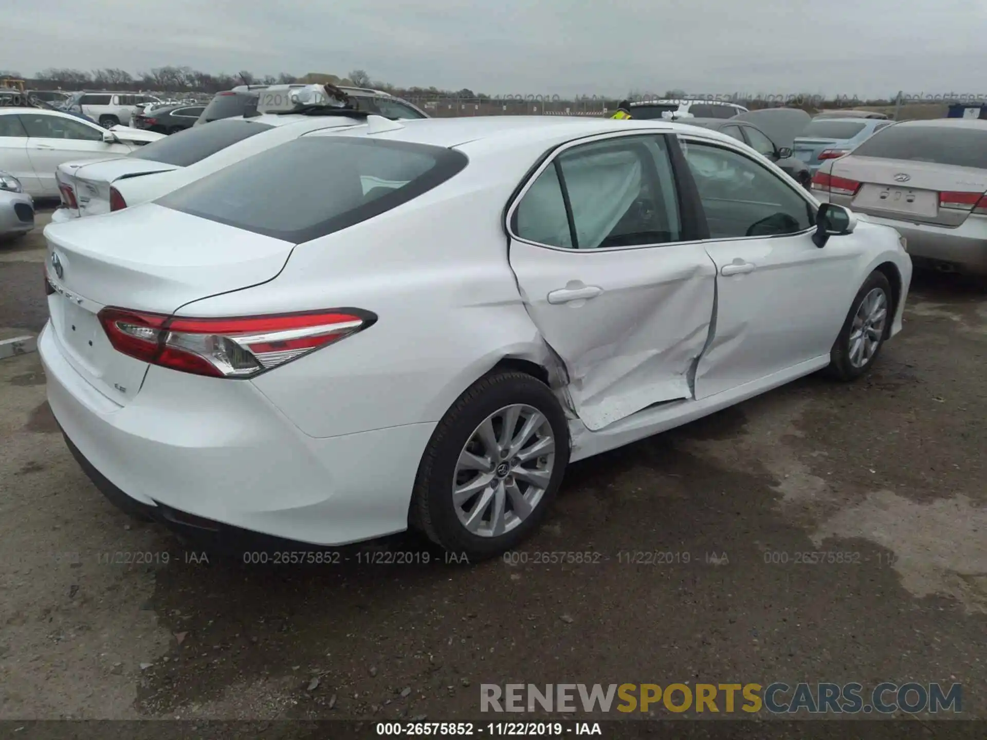 4 Photograph of a damaged car 4T1B11HKXKU849996 TOYOTA CAMRY 2019