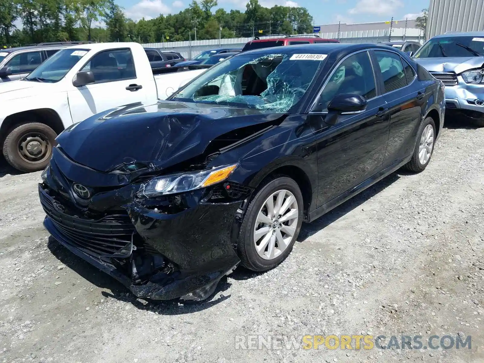 2 Photograph of a damaged car 4T1B11HKXKU850002 TOYOTA CAMRY 2019