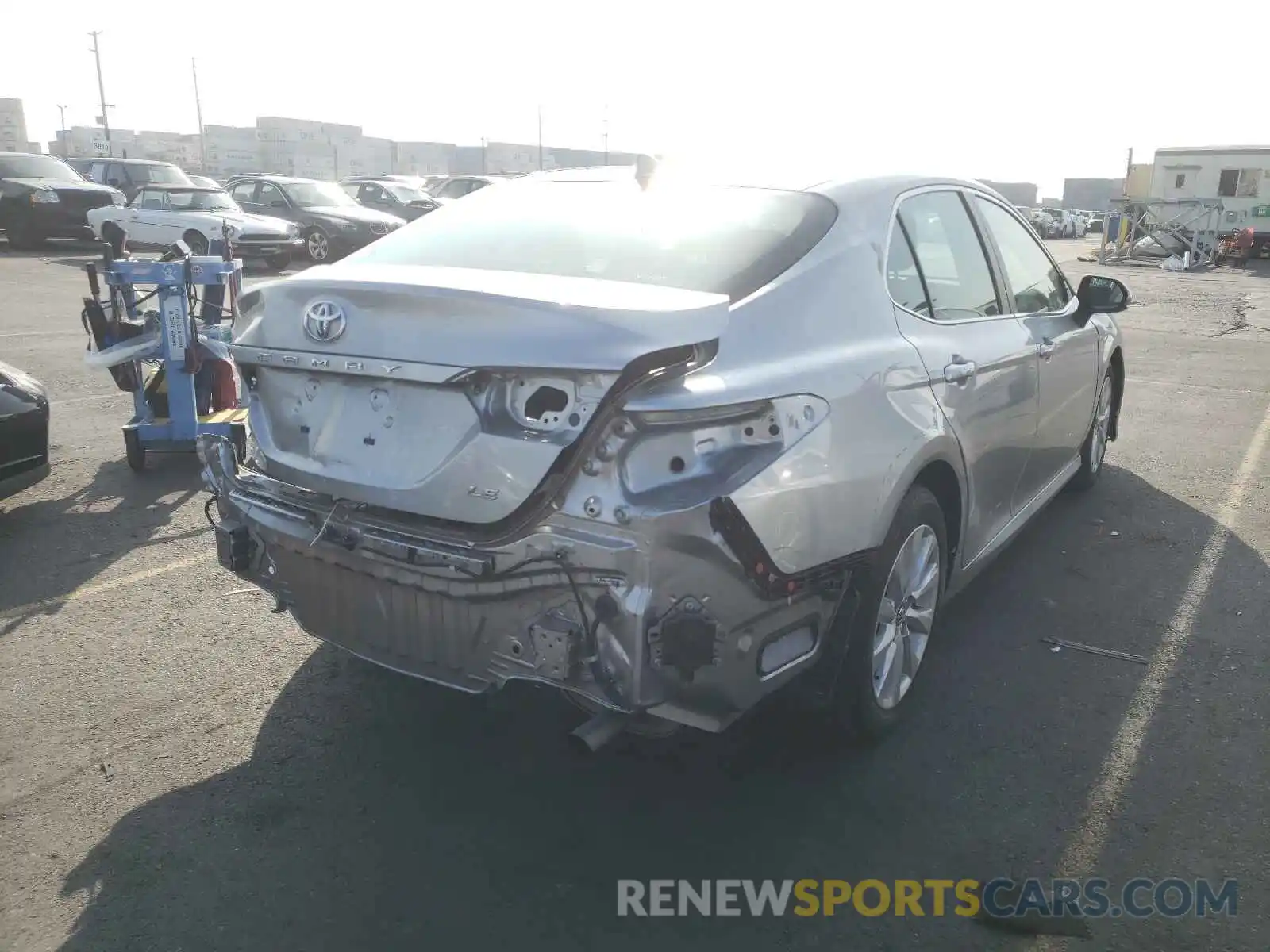 4 Photograph of a damaged car 4T1B11HKXKU850274 TOYOTA CAMRY 2019