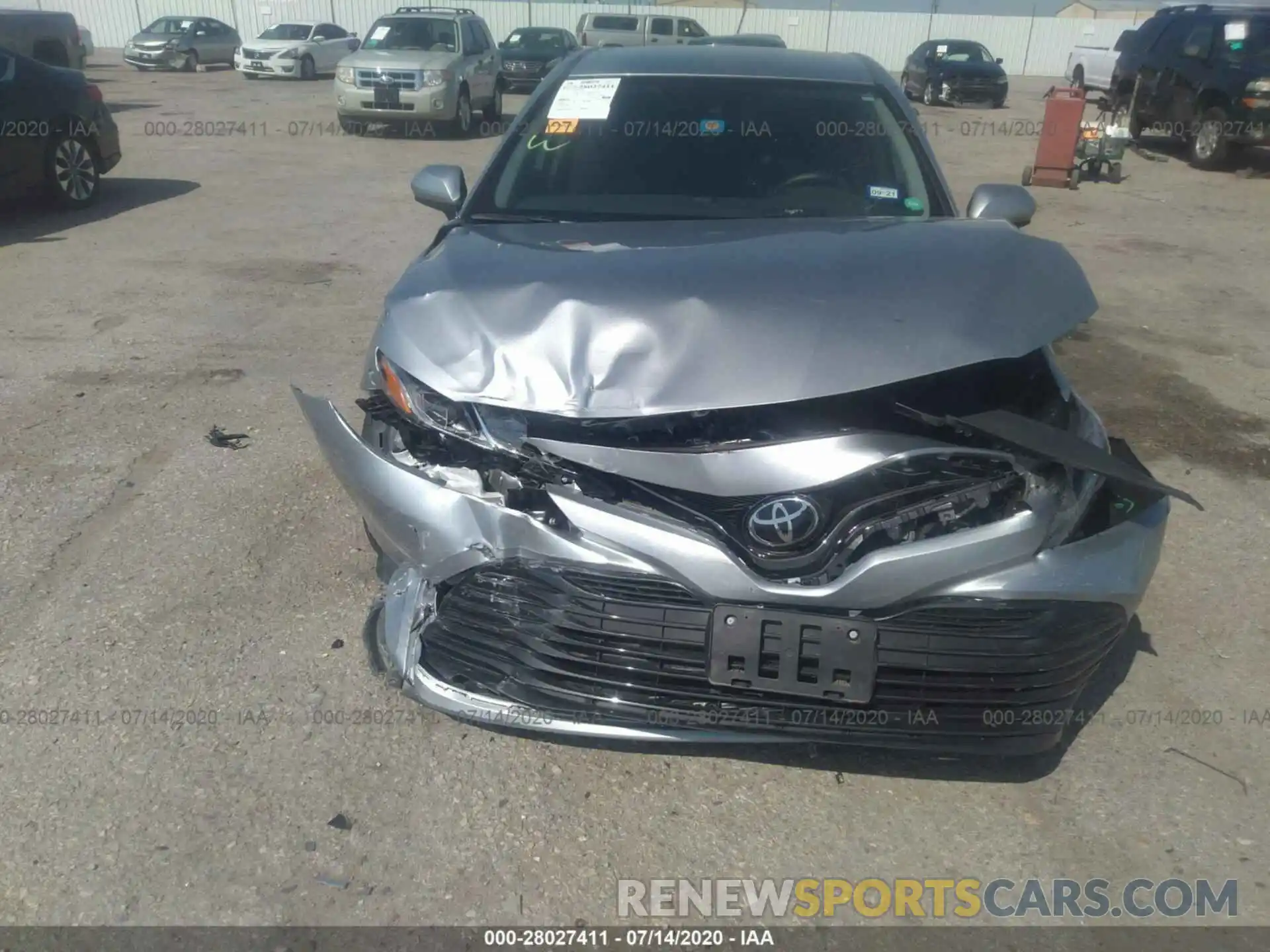 6 Photograph of a damaged car 4T1B11HKXKU852171 TOYOTA CAMRY 2019