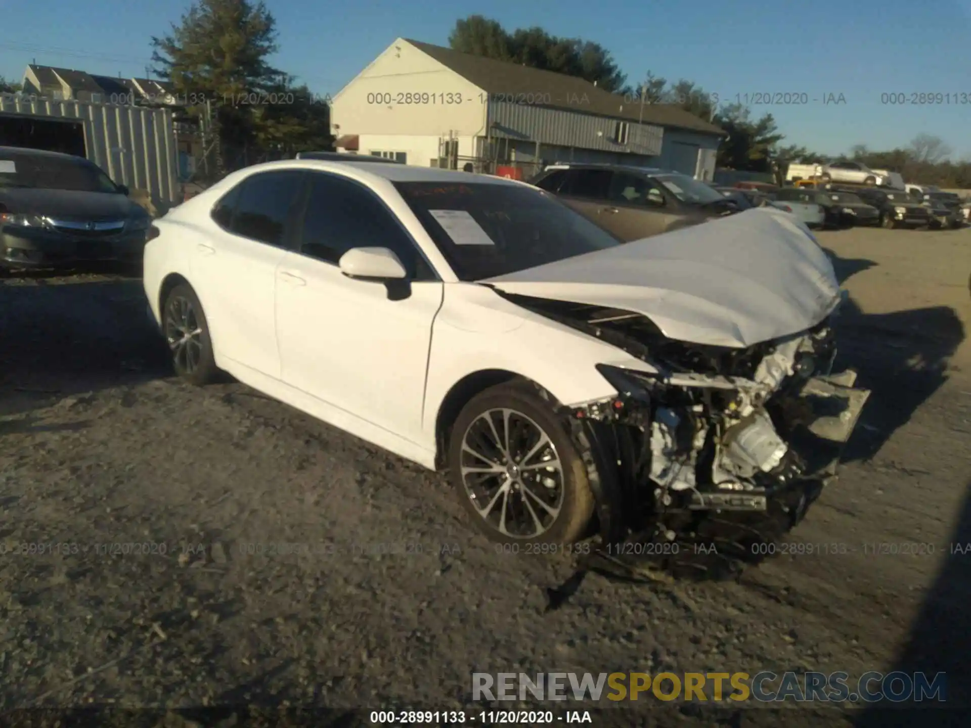 1 Photograph of a damaged car 4T1B11HKXKU853613 TOYOTA CAMRY 2019