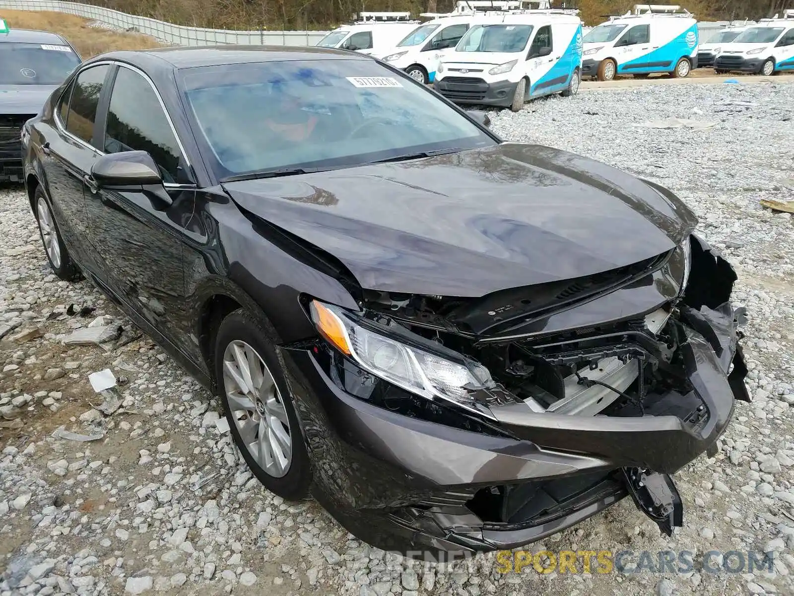 1 Photograph of a damaged car 4T1B11HKXKU853742 TOYOTA CAMRY 2019